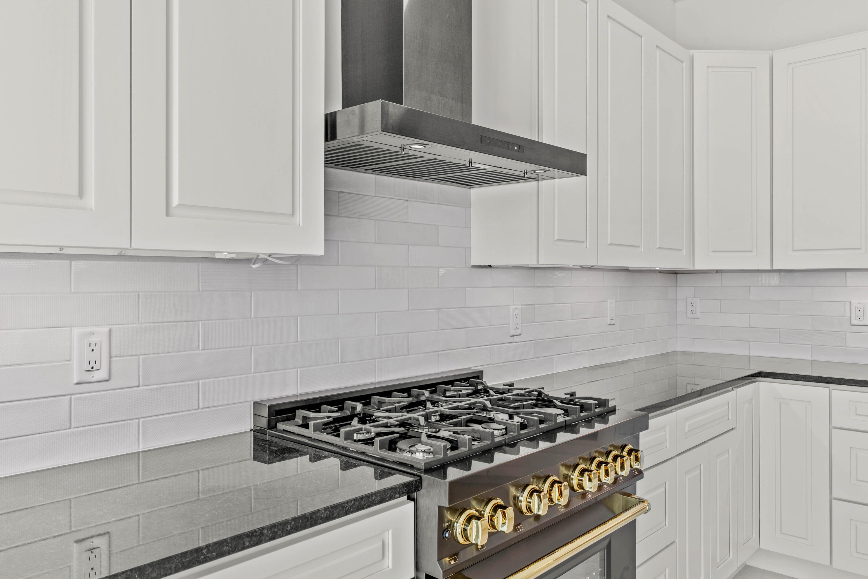 EMERALD BAY PH 1A - Residential