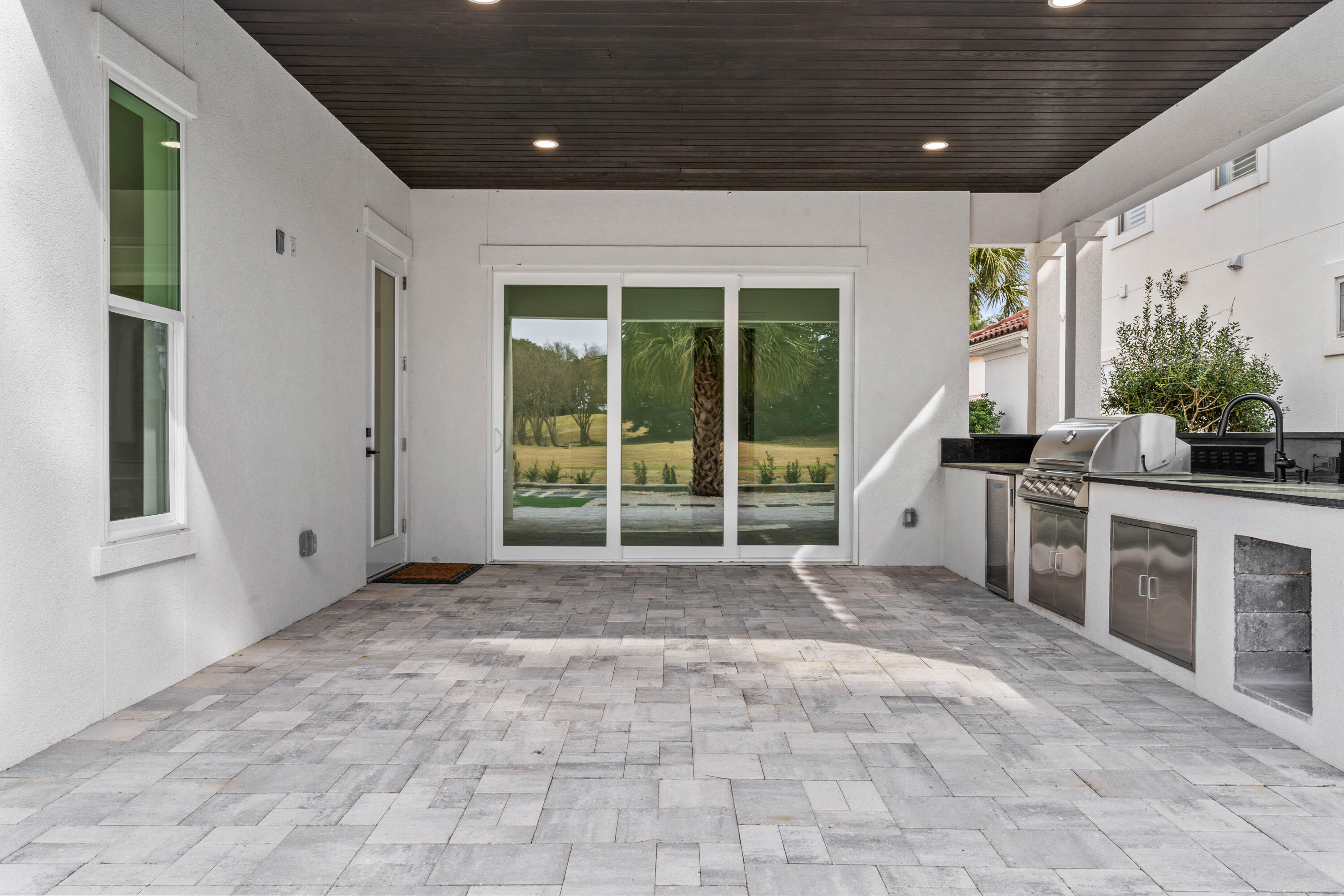 EMERALD BAY PH 1A - Residential