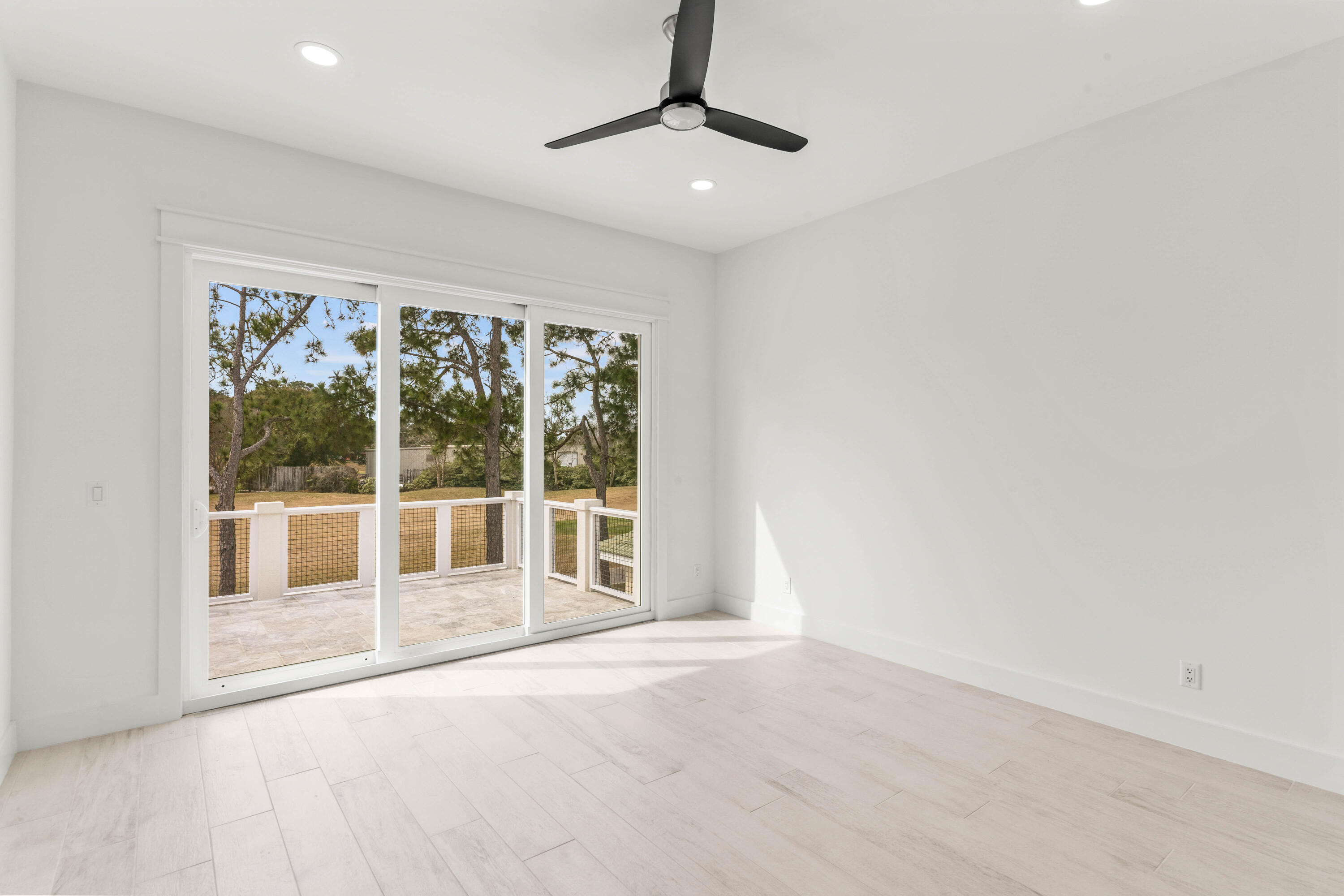EMERALD BAY PH 1A - Residential