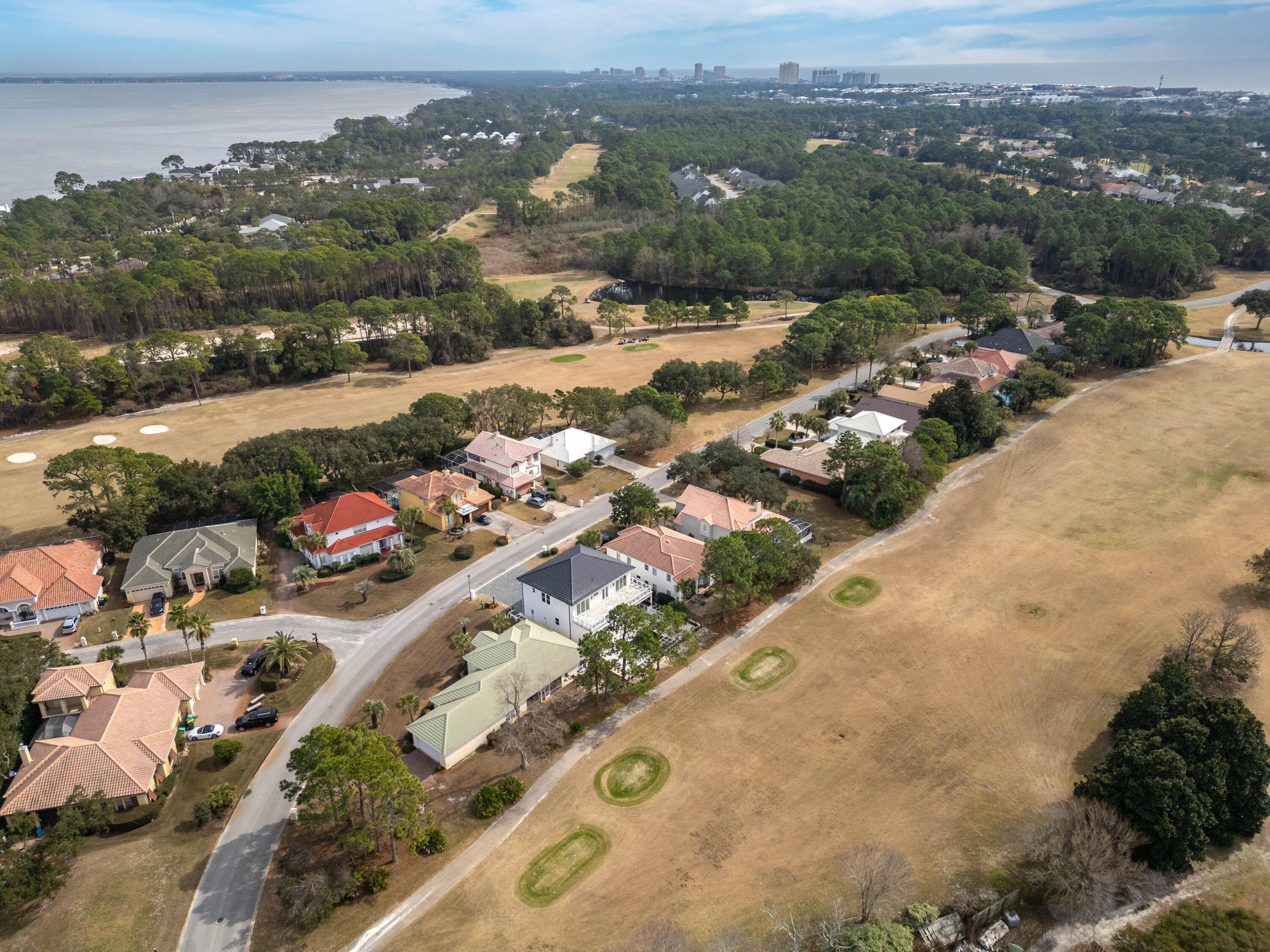 EMERALD BAY PH 1A - Residential