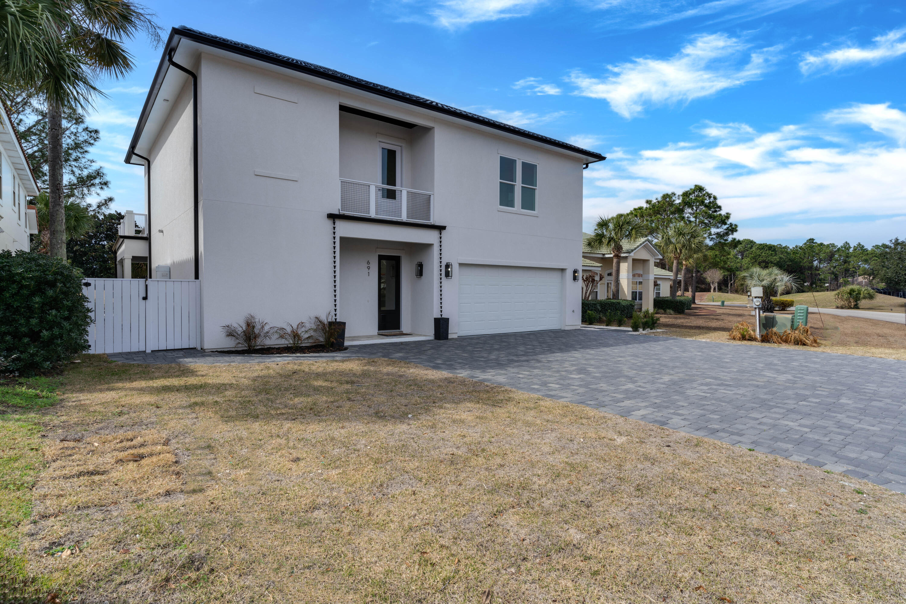 EMERALD BAY PH 1A - Residential