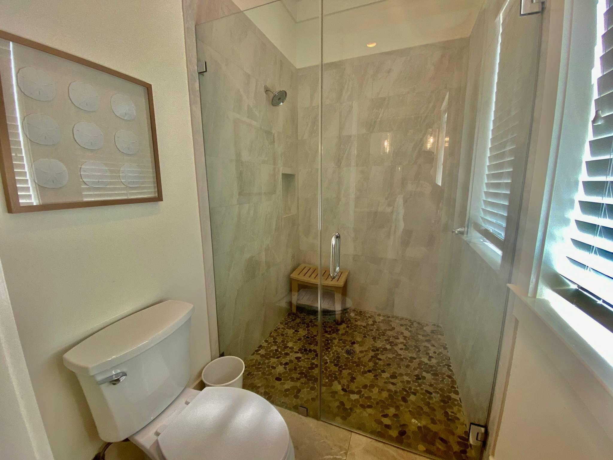 LAKESIDE AT BLUE MOUNTAIN BEACH - Residential