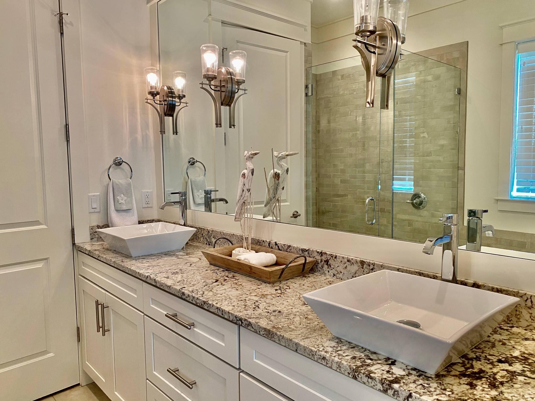 LAKESIDE AT BLUE MOUNTAIN BEACH - Residential