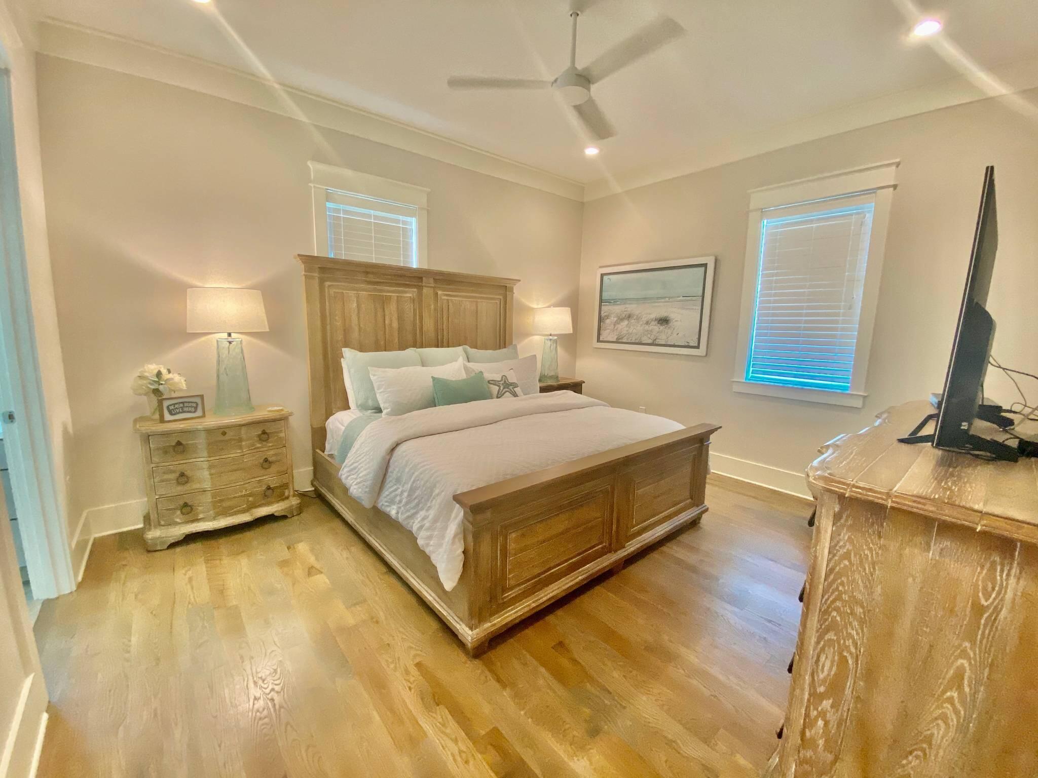 LAKESIDE AT BLUE MOUNTAIN BEACH - Residential