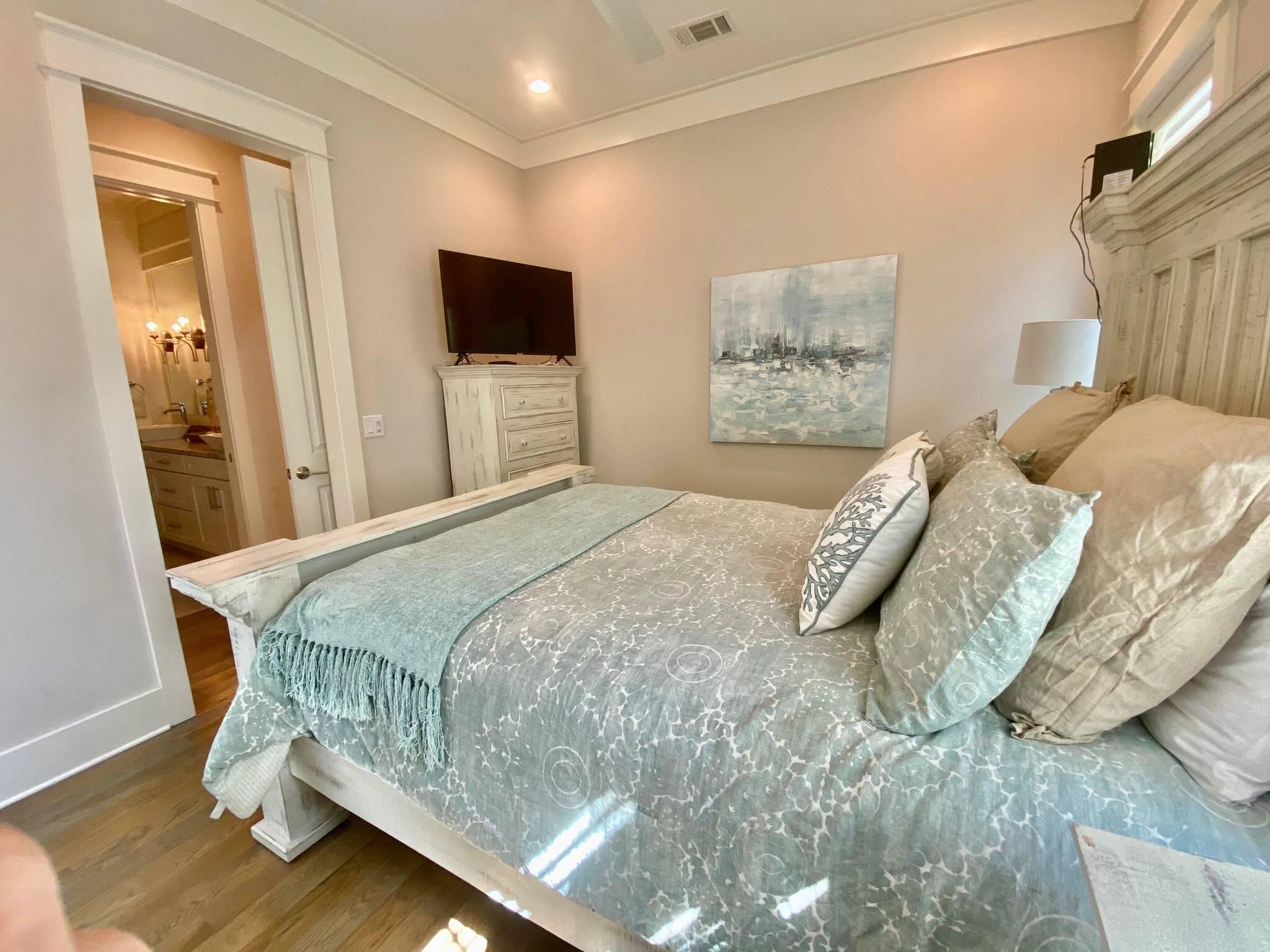 LAKESIDE AT BLUE MOUNTAIN BEACH - Residential