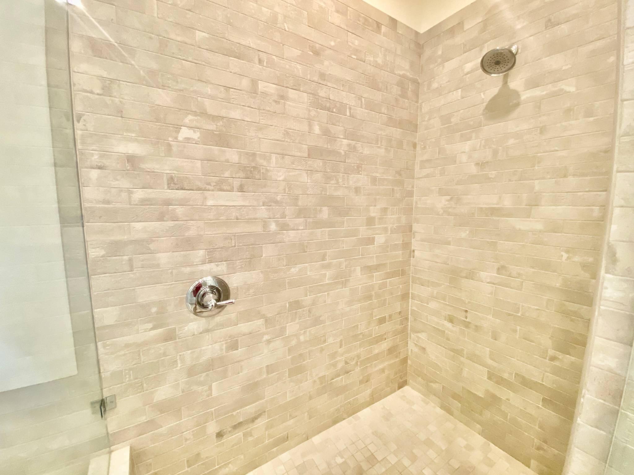 LAKESIDE AT BLUE MOUNTAIN BEACH - Residential