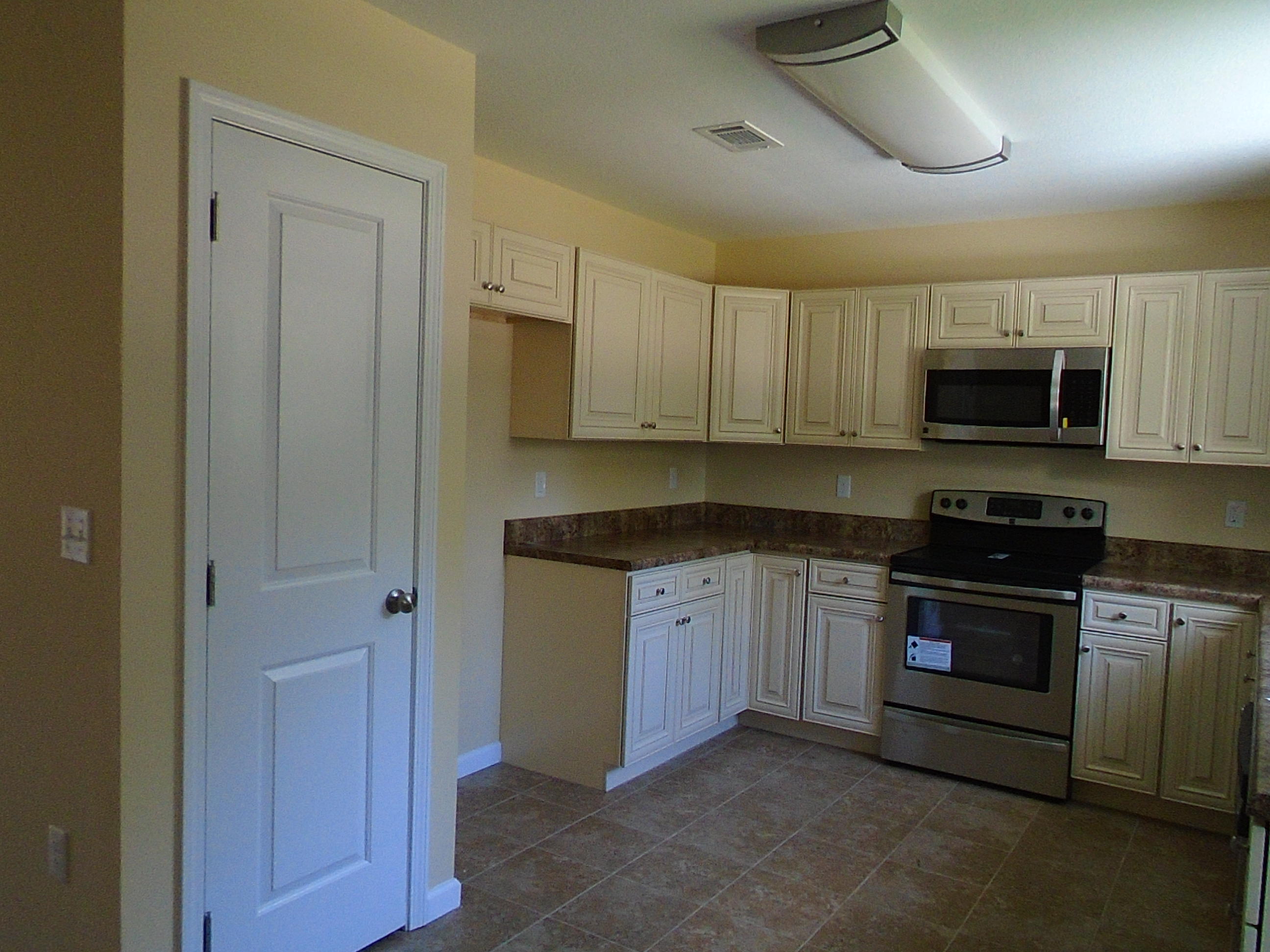 SPRING HILL ESTATES - Residential