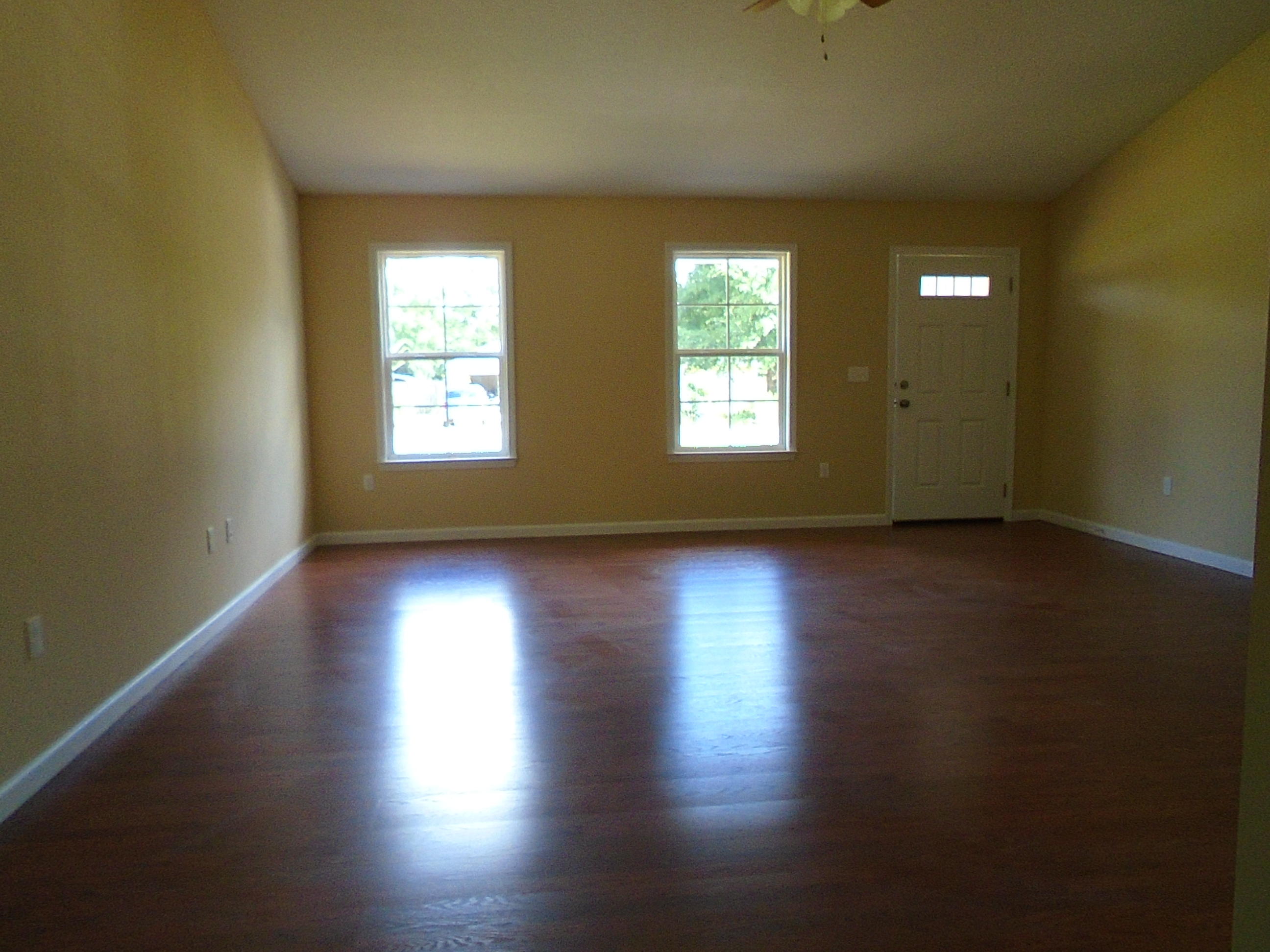 SPRING HILL ESTATES - Residential