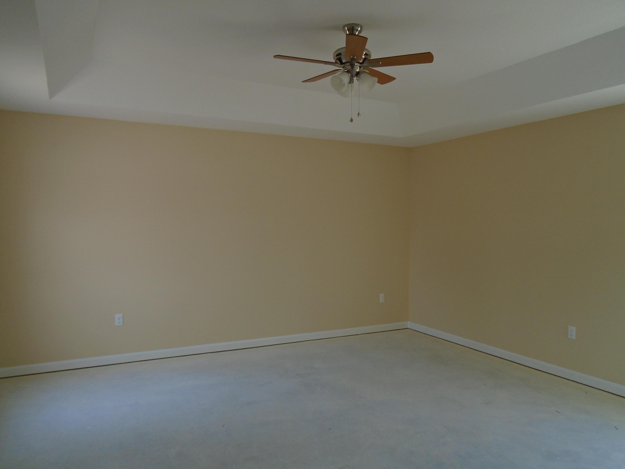 SPRING HILL ESTATES - Residential