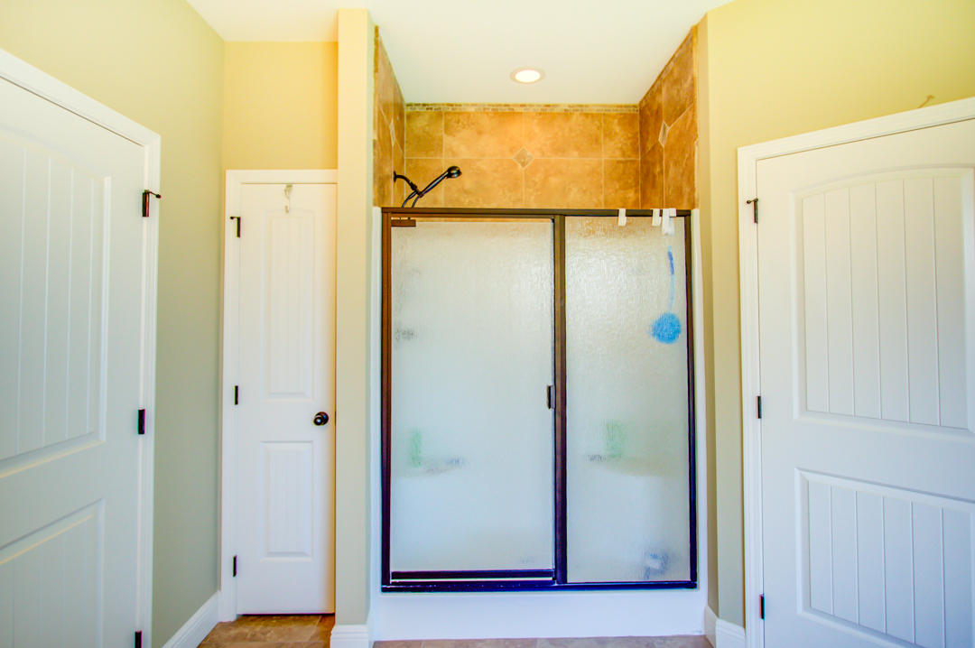 FOUR WINDS S/D - Residential