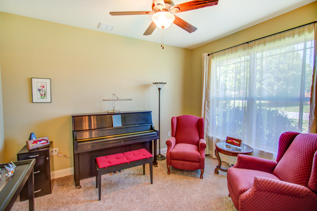 FOUR WINDS S/D - Residential