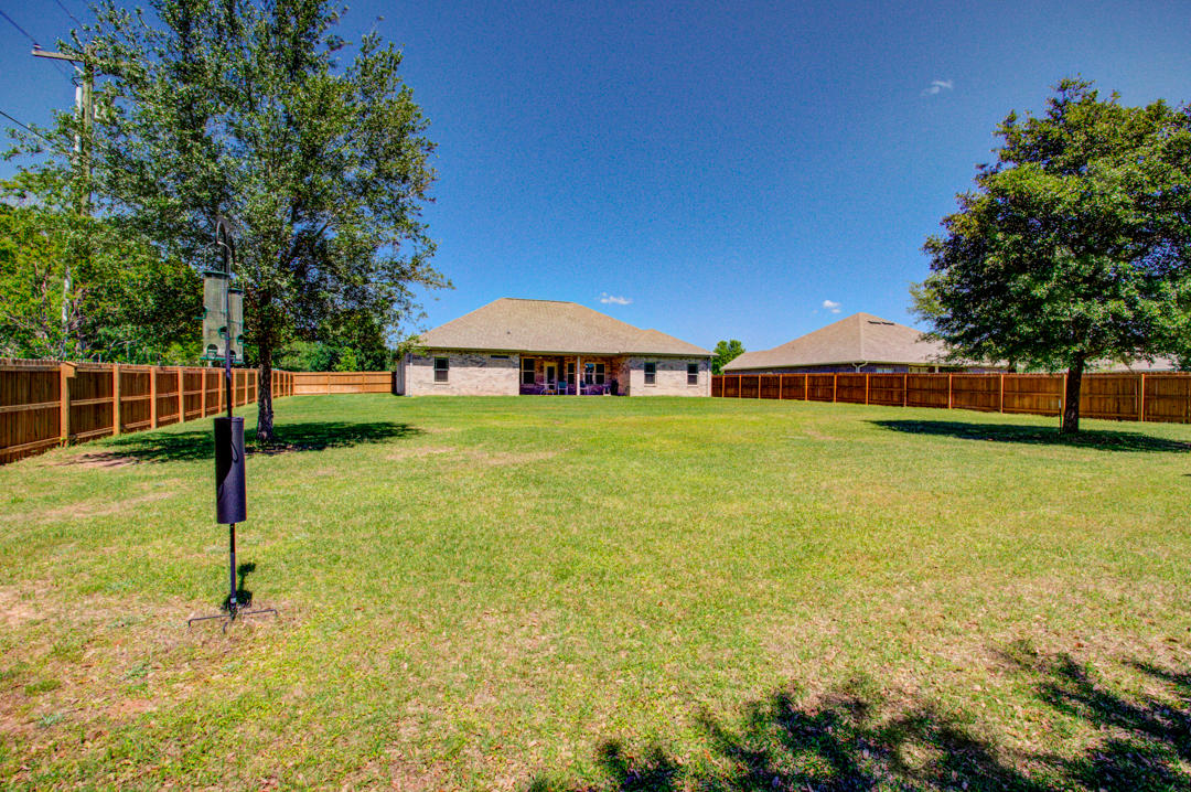 FOUR WINDS S/D - Residential