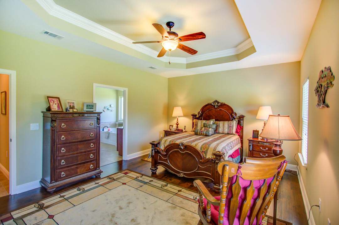 FOUR WINDS S/D - Residential