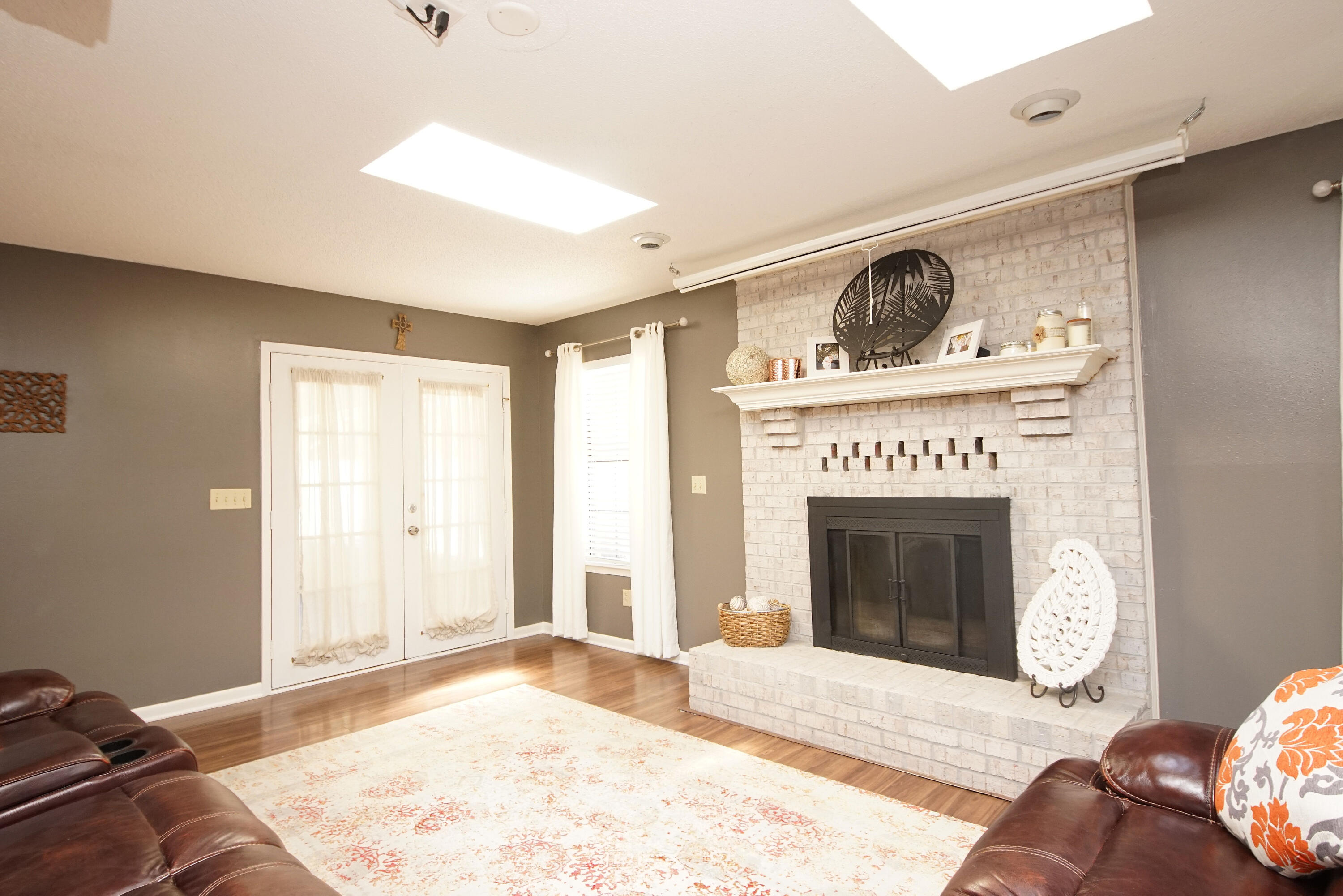 WOODLANDS - Residential