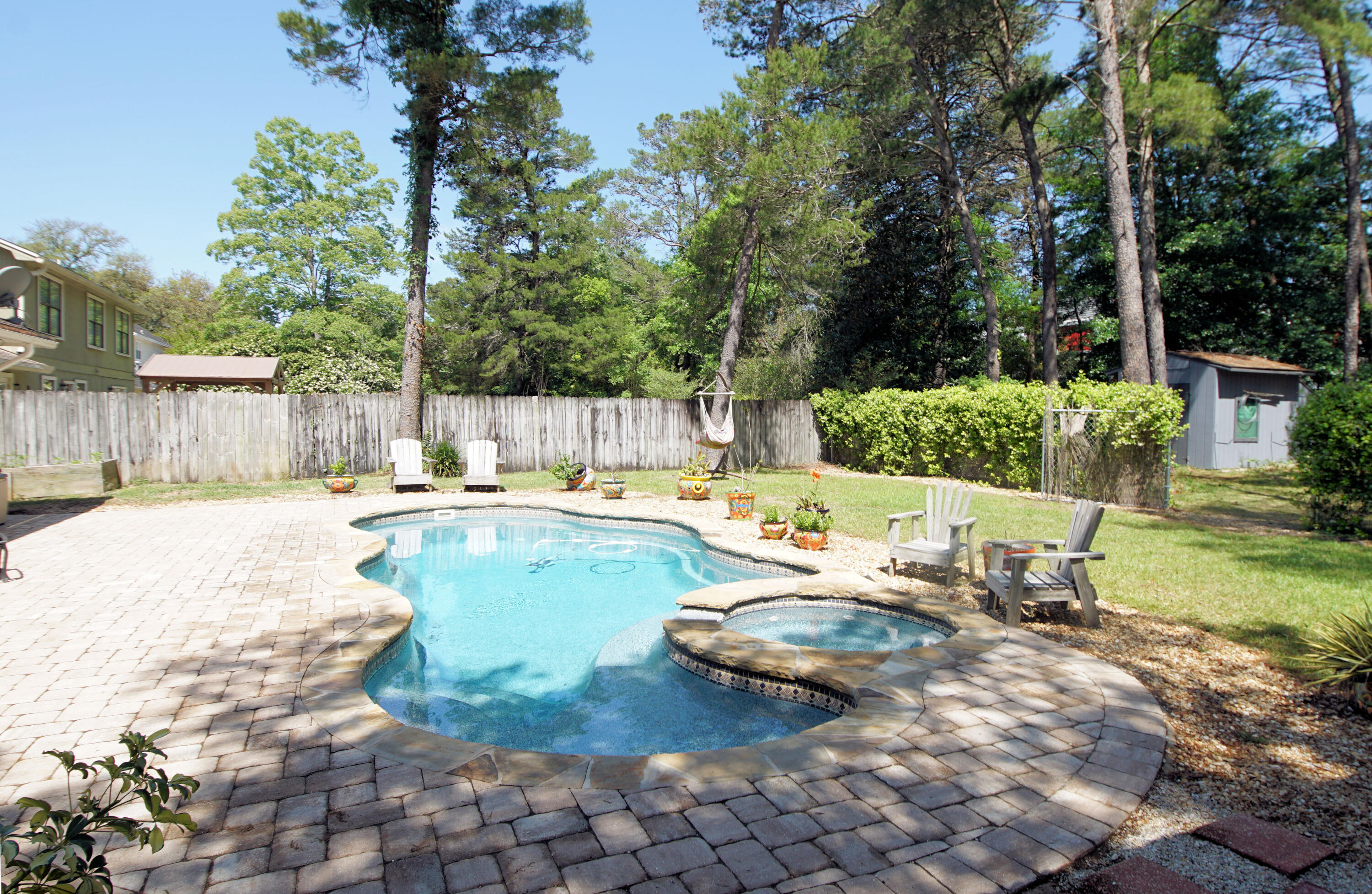 WOODLANDS - Residential