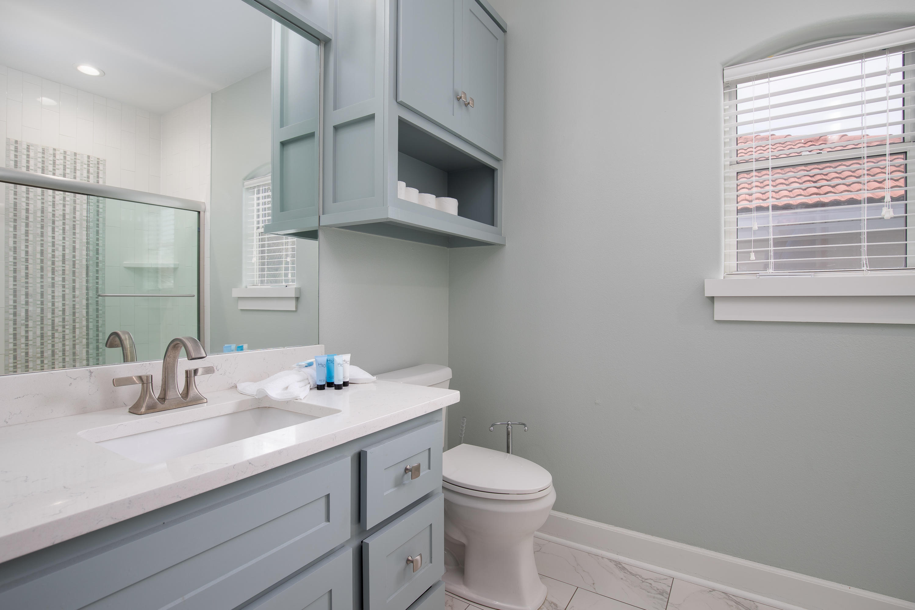 EMERALD WATERS - Residential