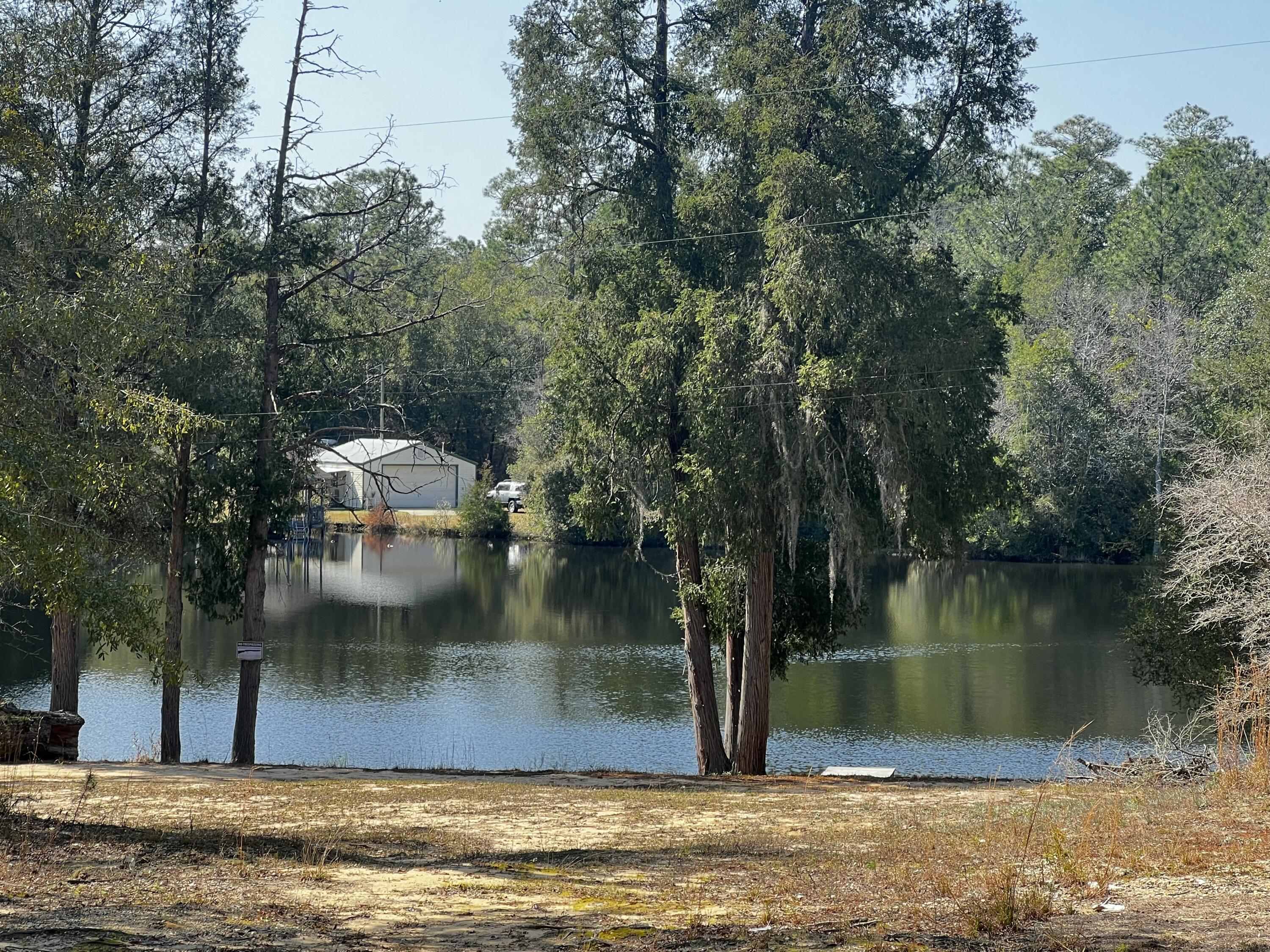 DEER LAKE ESTATES - Land