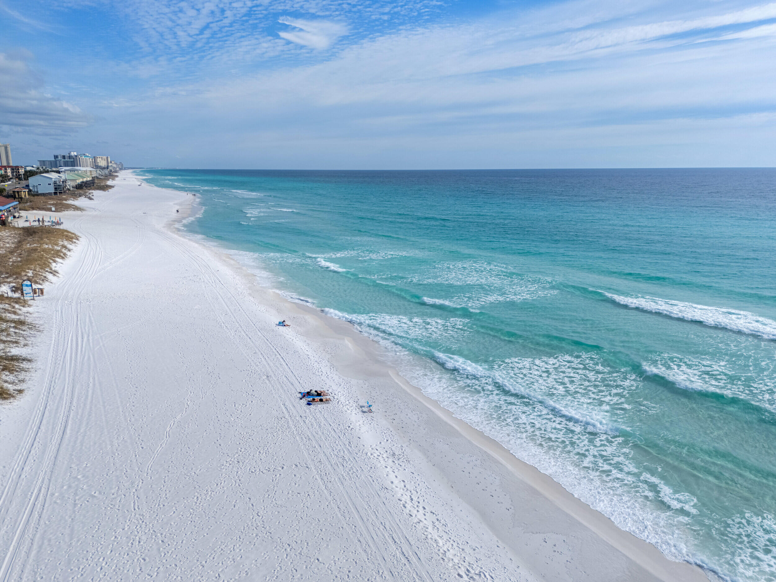 SANDPRINTS CONDO - Residential