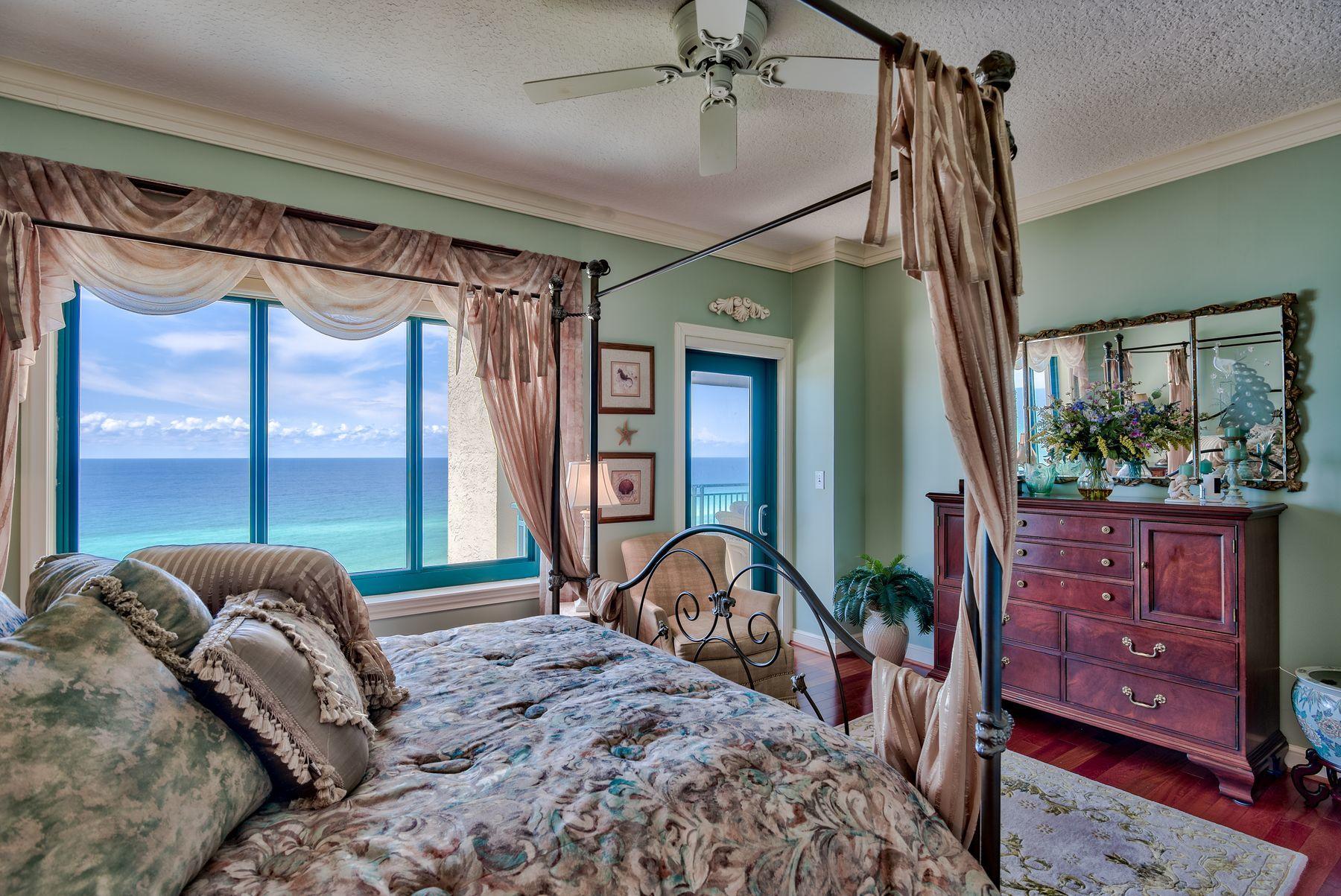 SOUTHWINDS III AT SANDESTIN - Residential