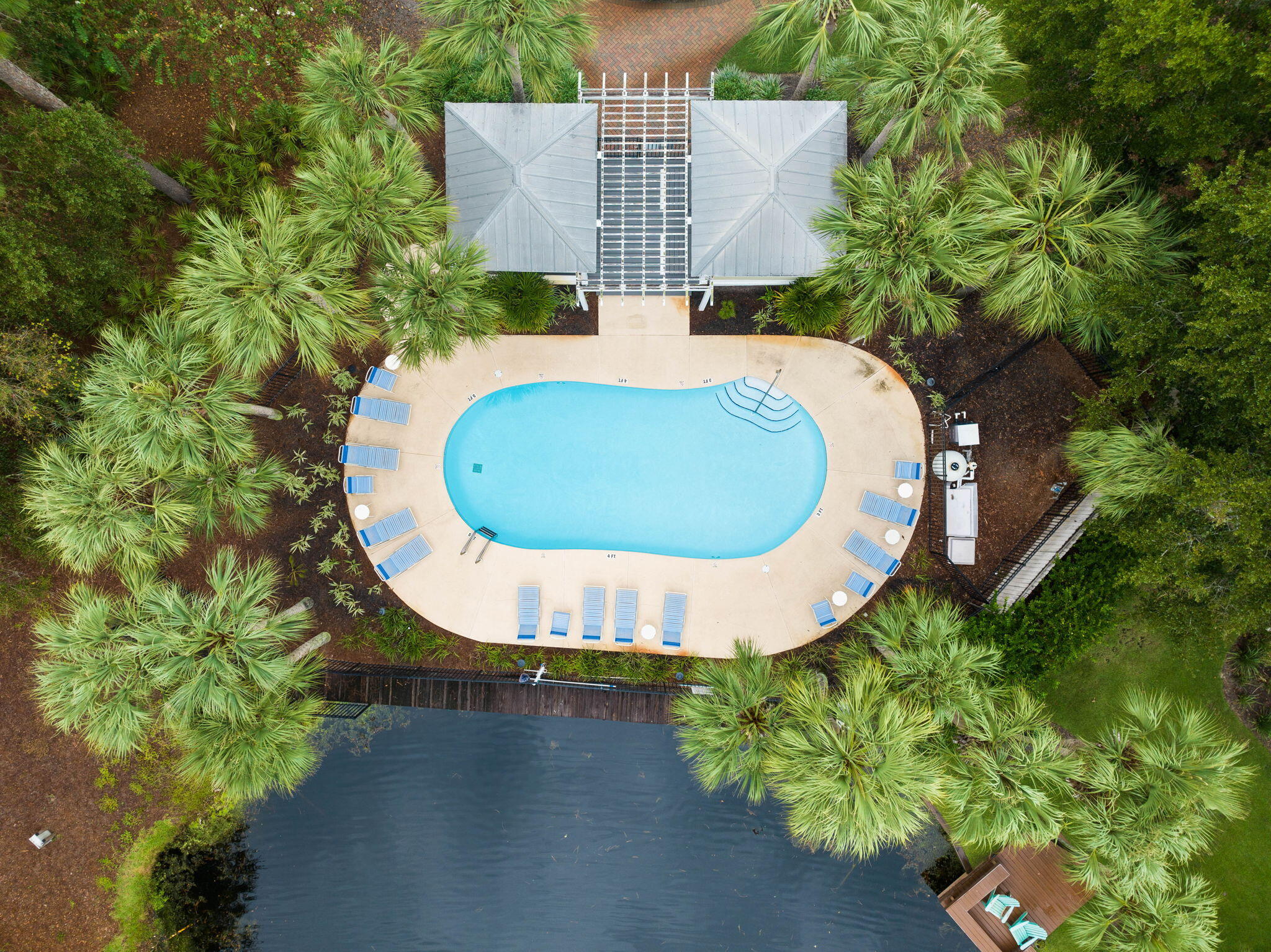 CRYSTAL LAKE II AT SANDESTIN - Residential