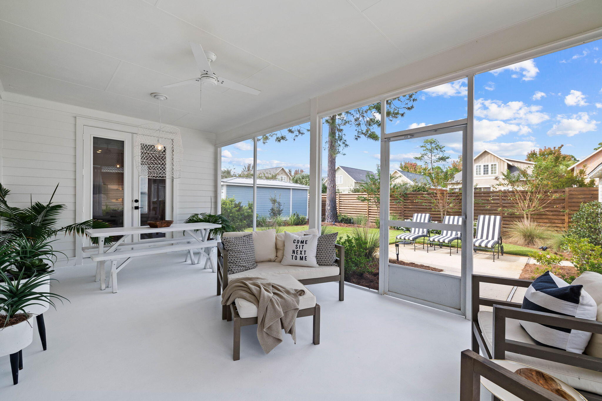 CRYSTAL LAKE II AT SANDESTIN - Residential