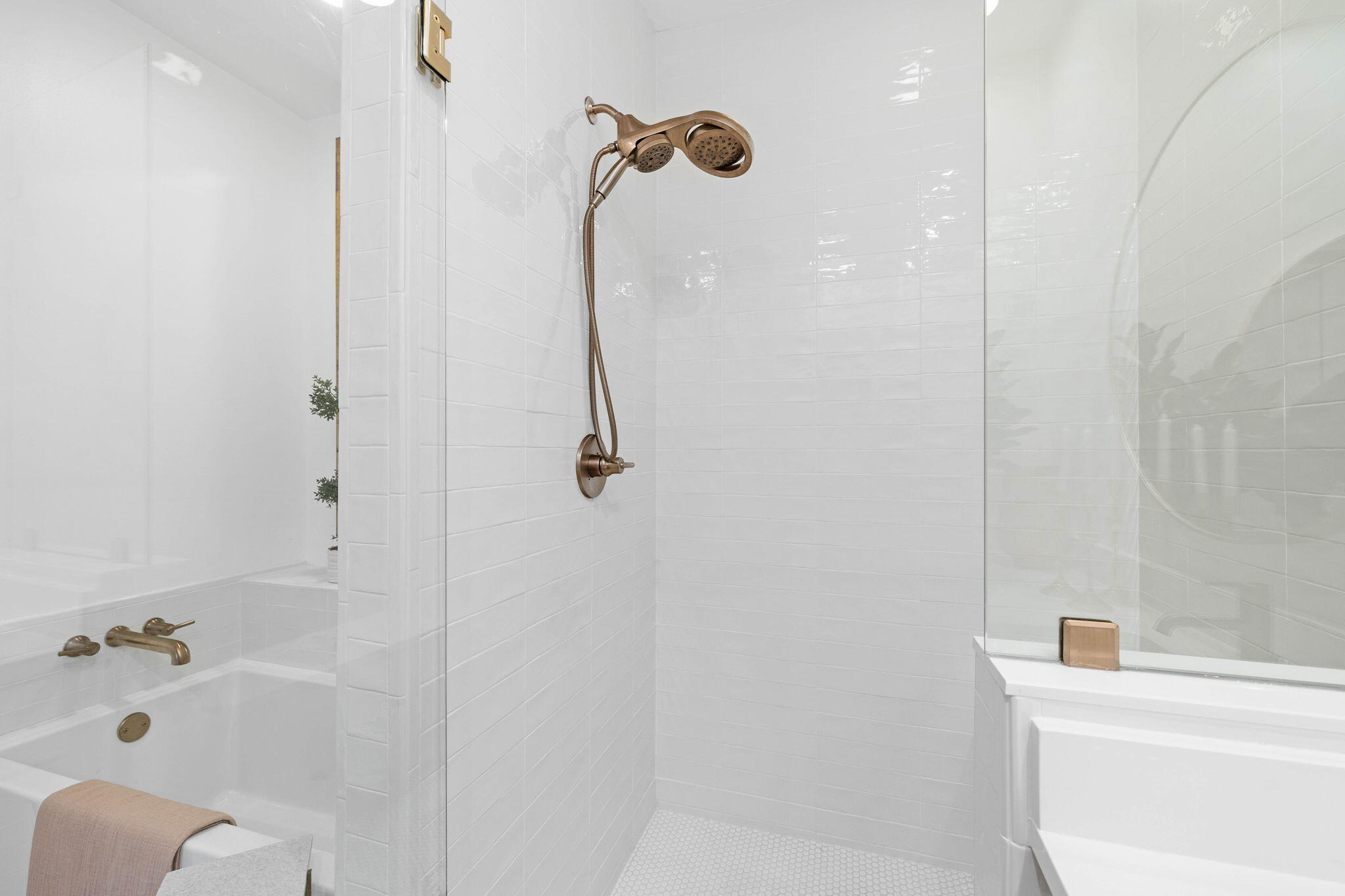 CRYSTAL LAKE II AT SANDESTIN - Residential