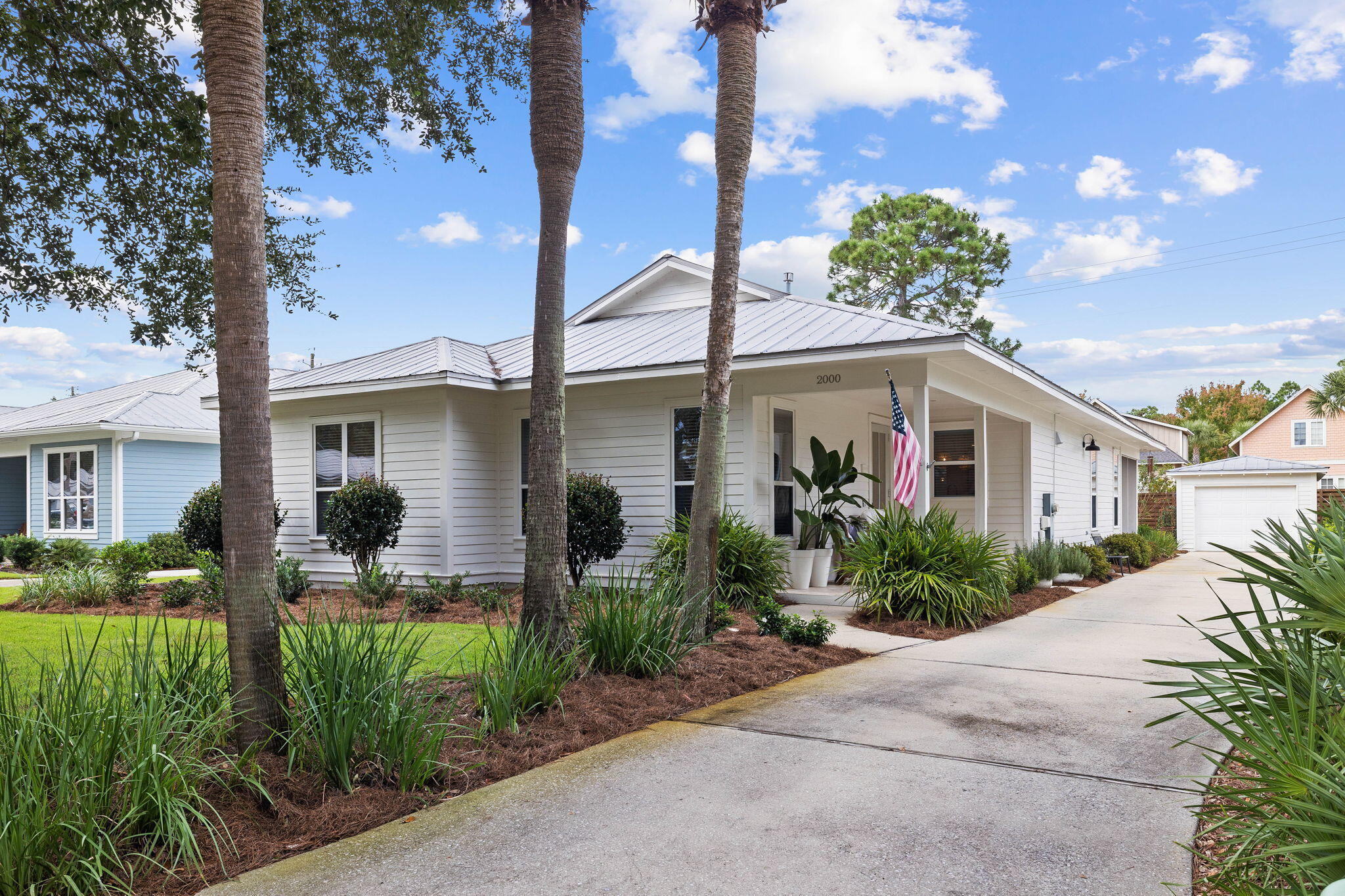 CRYSTAL LAKE II AT SANDESTIN - Residential