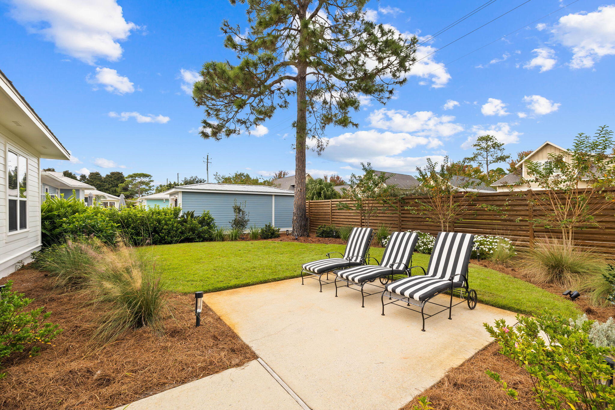 CRYSTAL LAKE II AT SANDESTIN - Residential