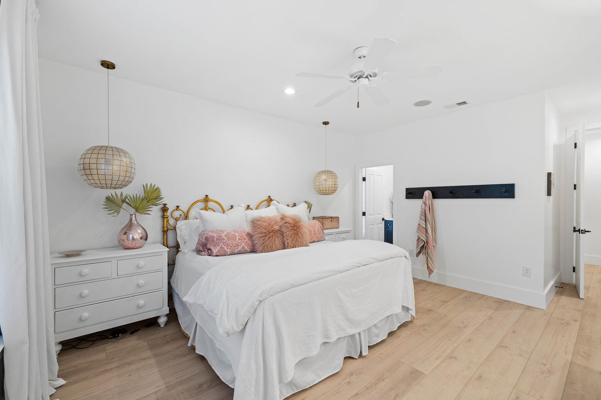 CRYSTAL LAKE II AT SANDESTIN - Residential