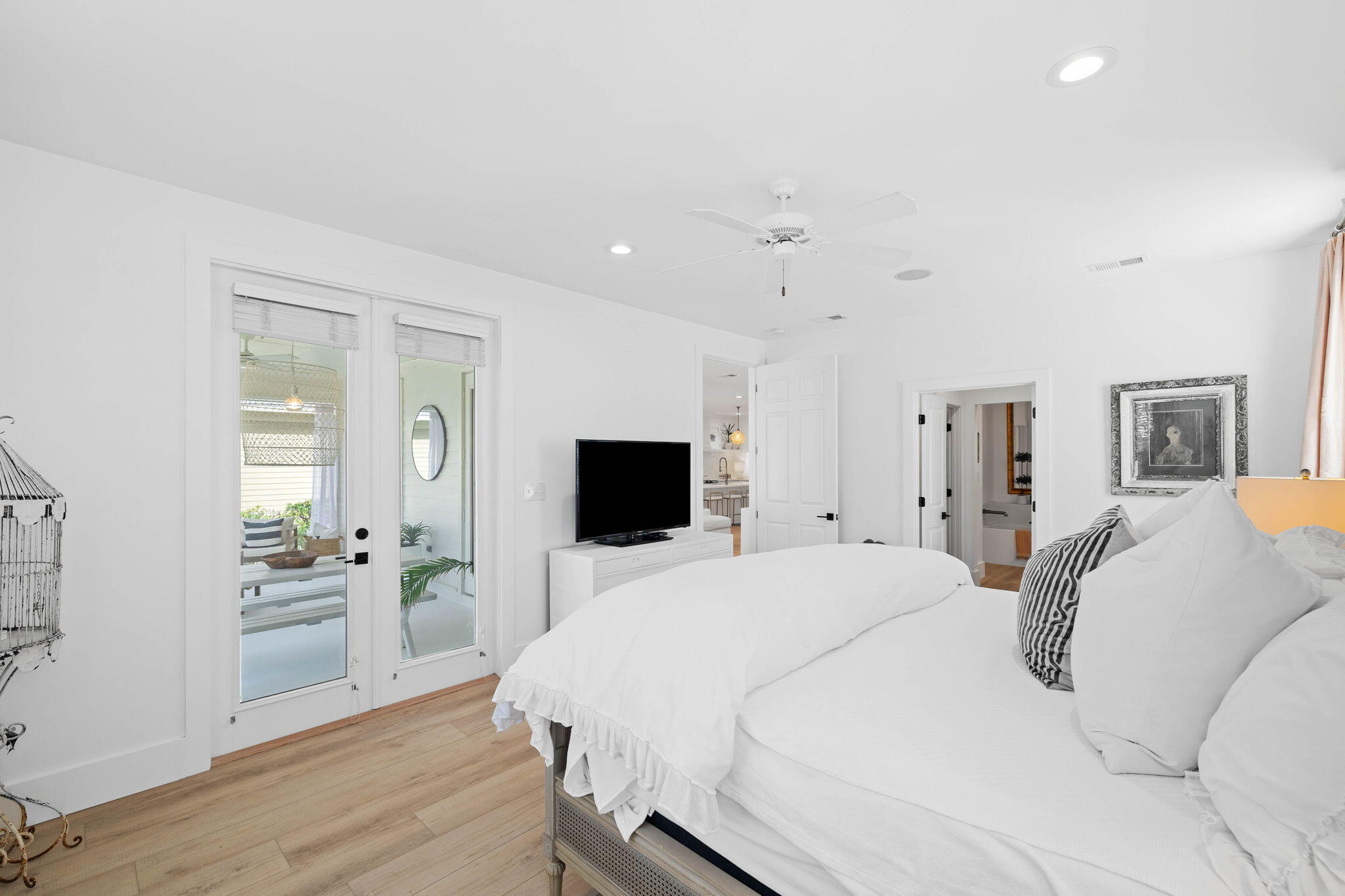 CRYSTAL LAKE II AT SANDESTIN - Residential