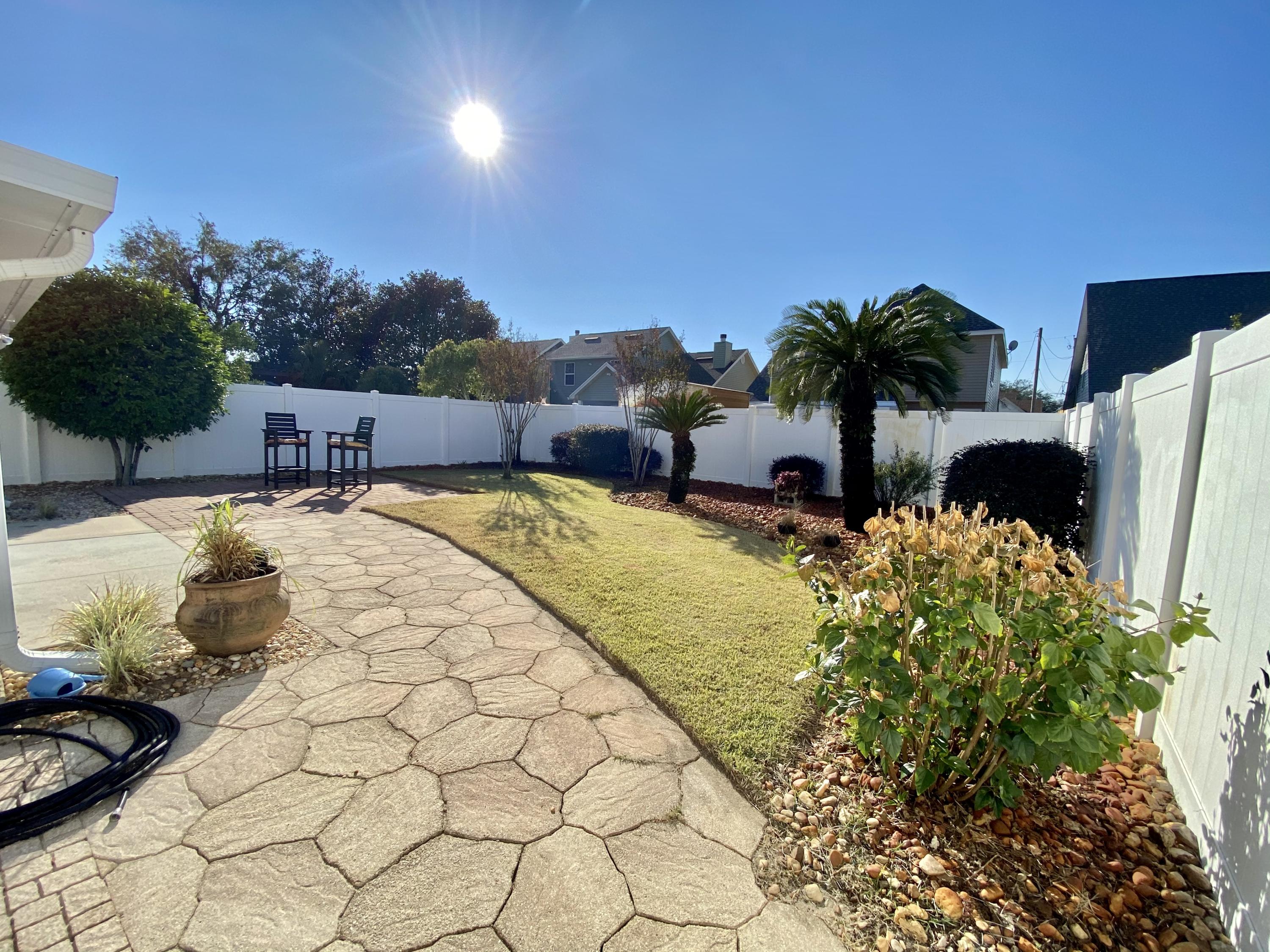 SANDY RIDGE ESTATES - Residential