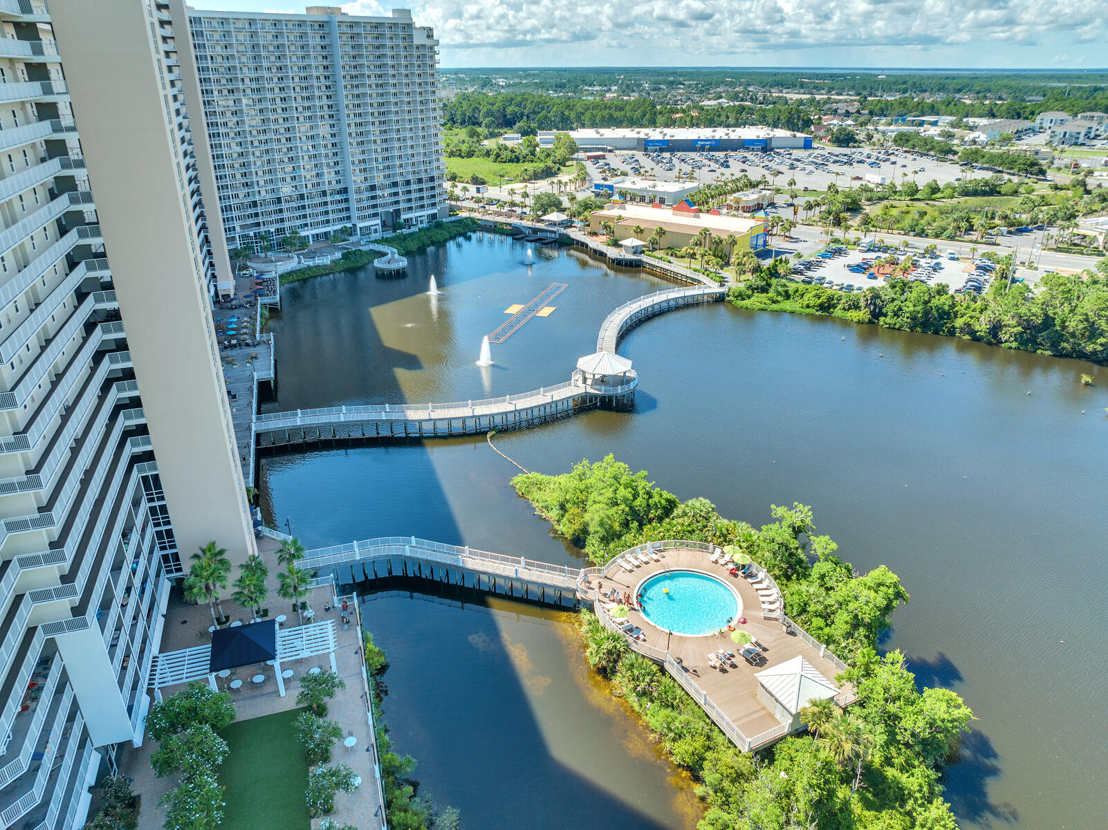 Laketown Wharf - Residential