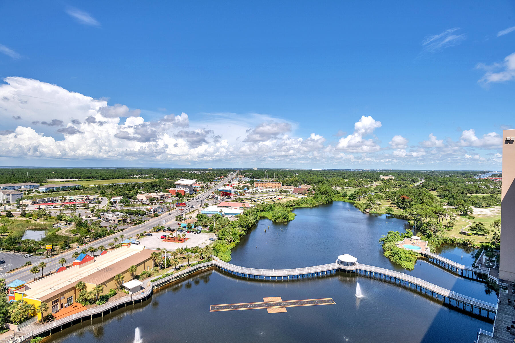 Laketown Wharf - Residential