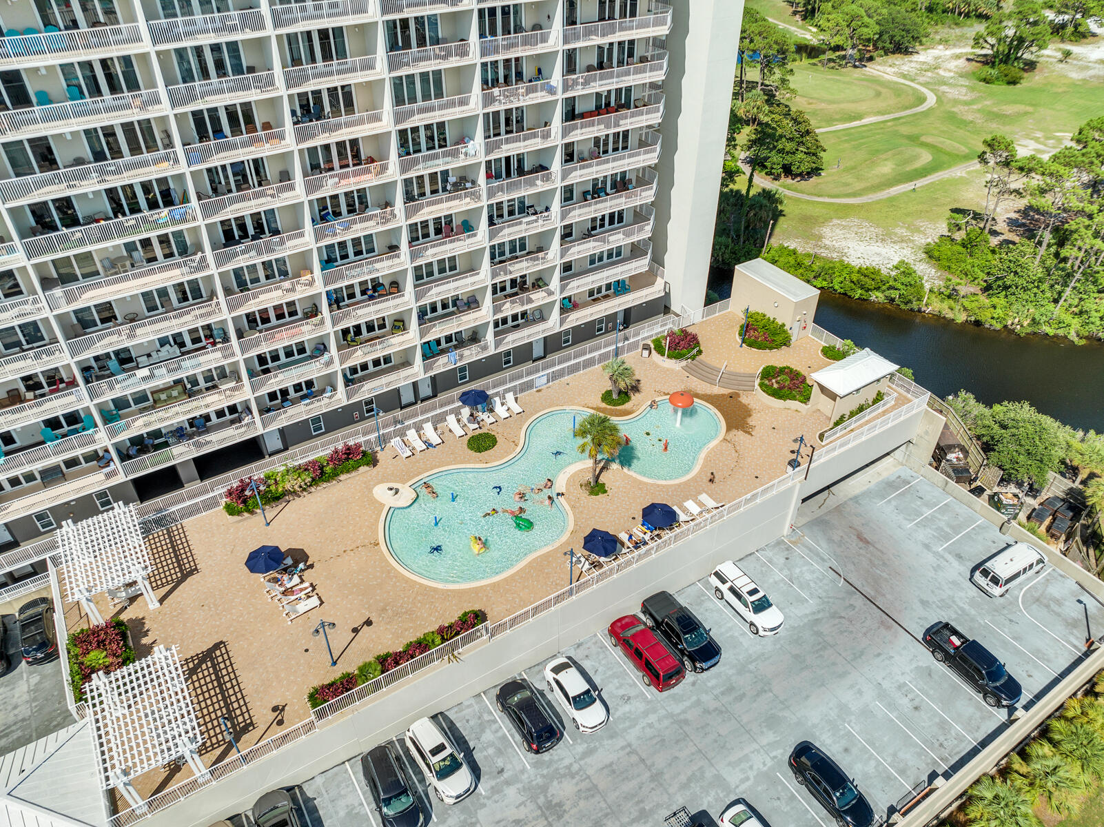 Laketown Wharf - Residential