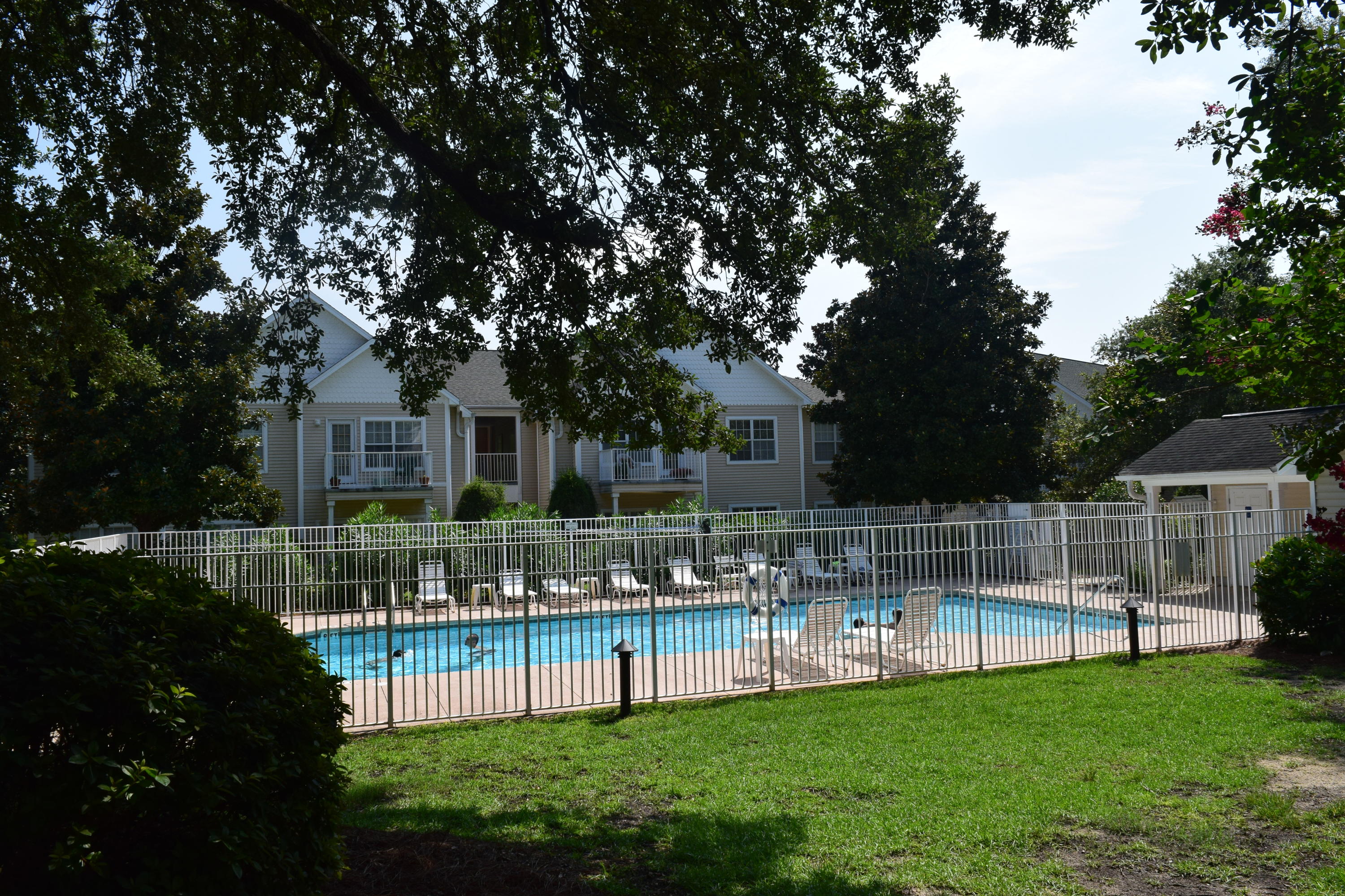 THE OAKS AT NICEVILLE - Residential