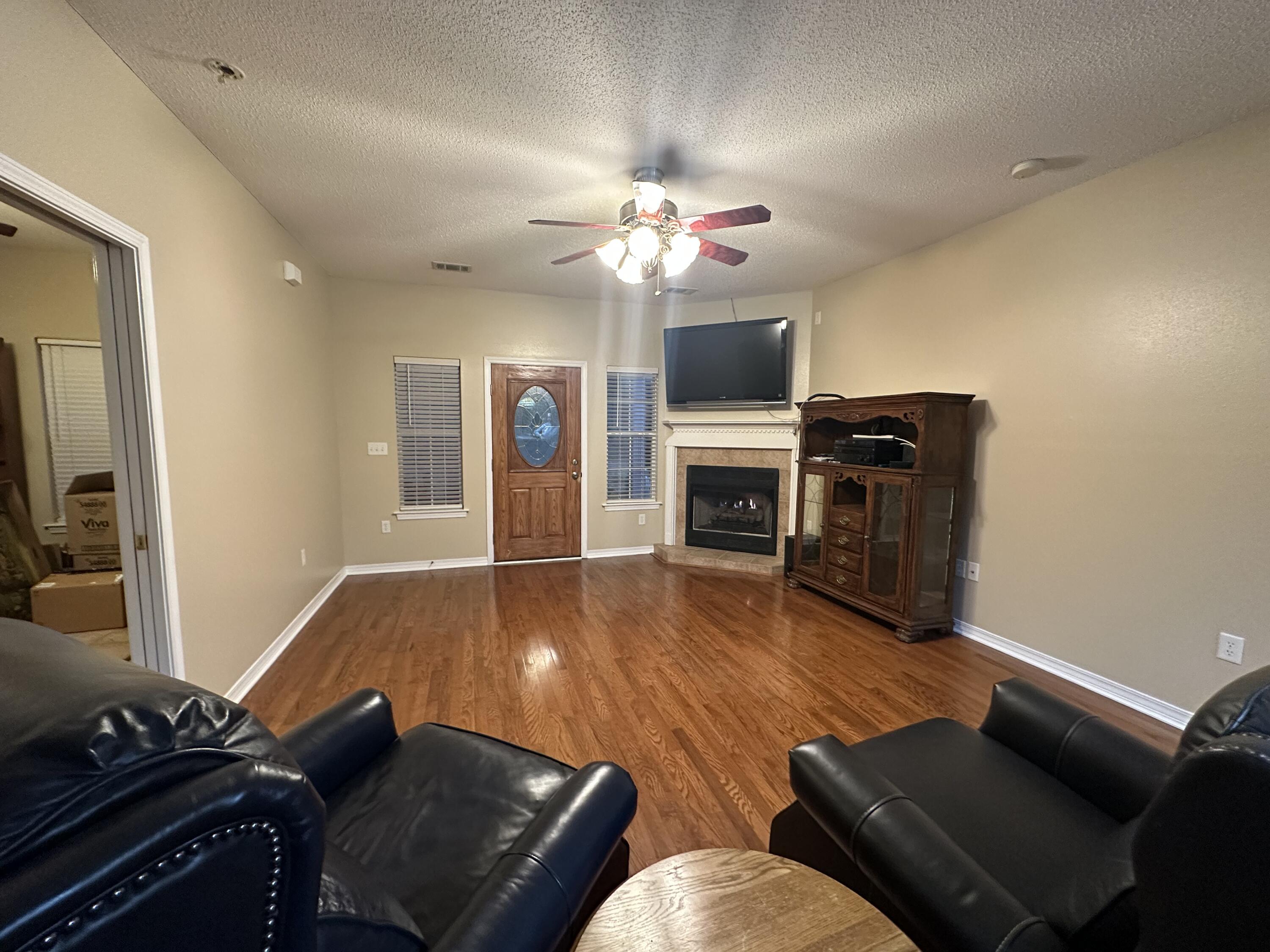 5771 Flora Lee Lane
