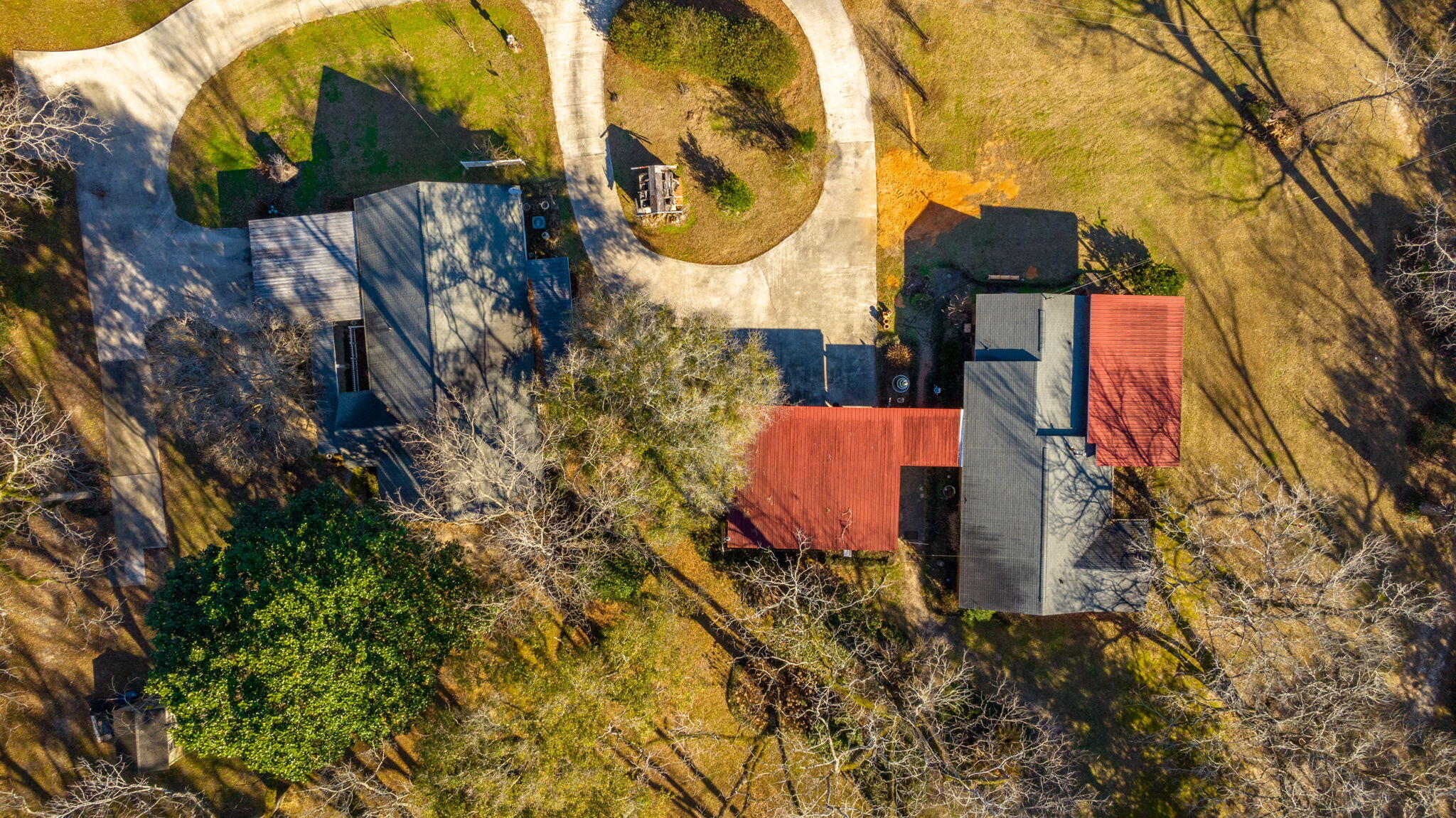 CRESTVIEW SUBURB (231000.00) - Residential