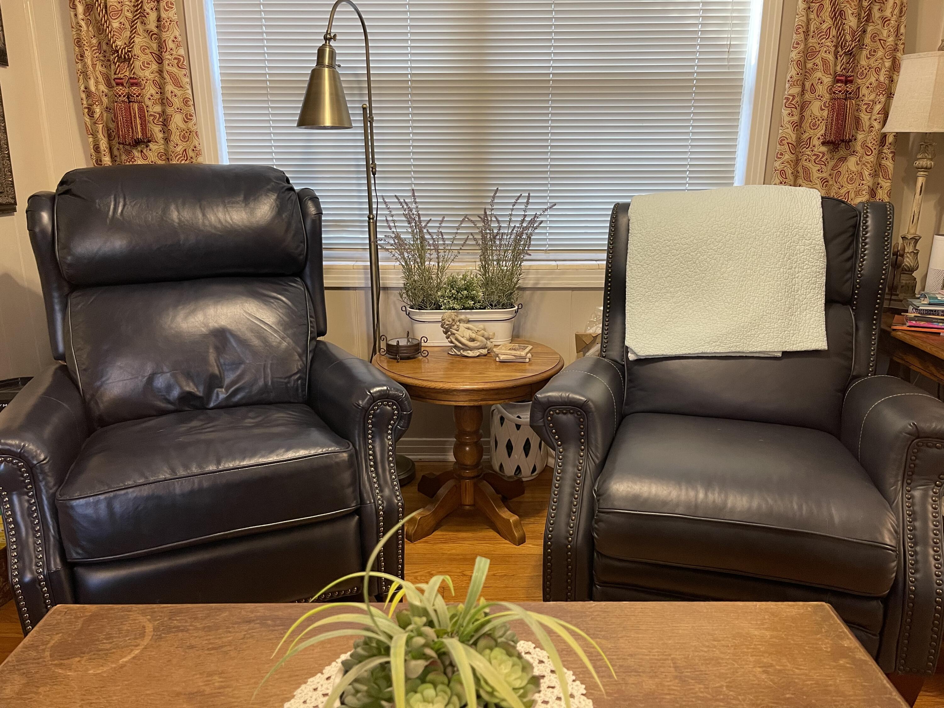 CRESTVIEW SUBURB (231000.00) - Residential