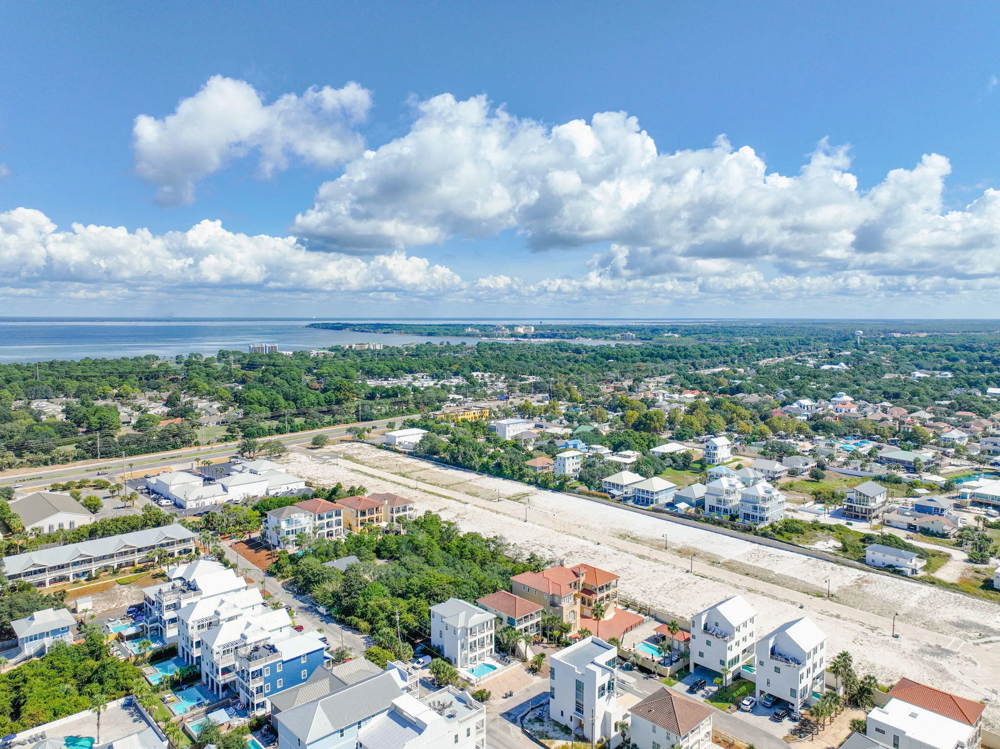 Miramar Beach, Florida, 32550, United States, 4 Bedrooms Bedrooms, ,4 BathroomsBathrooms,Residential,Active,1952232