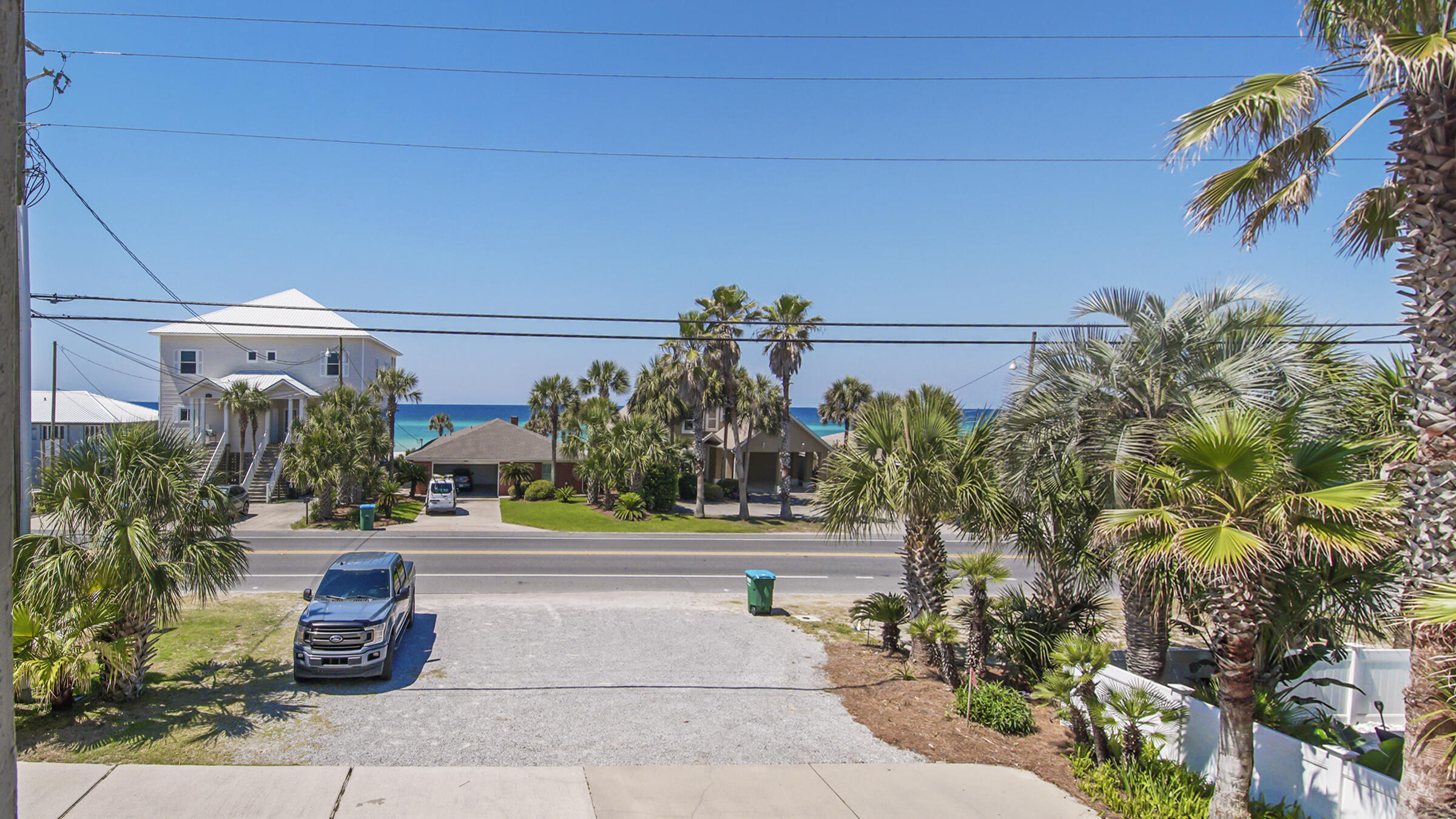 LAGUNA BEACH ESTATES 2ND ADDN - Residential