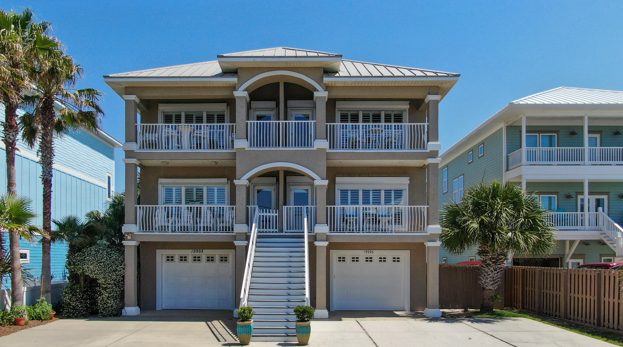 LAGUNA BEACH ESTATES 2ND ADDN - Residential