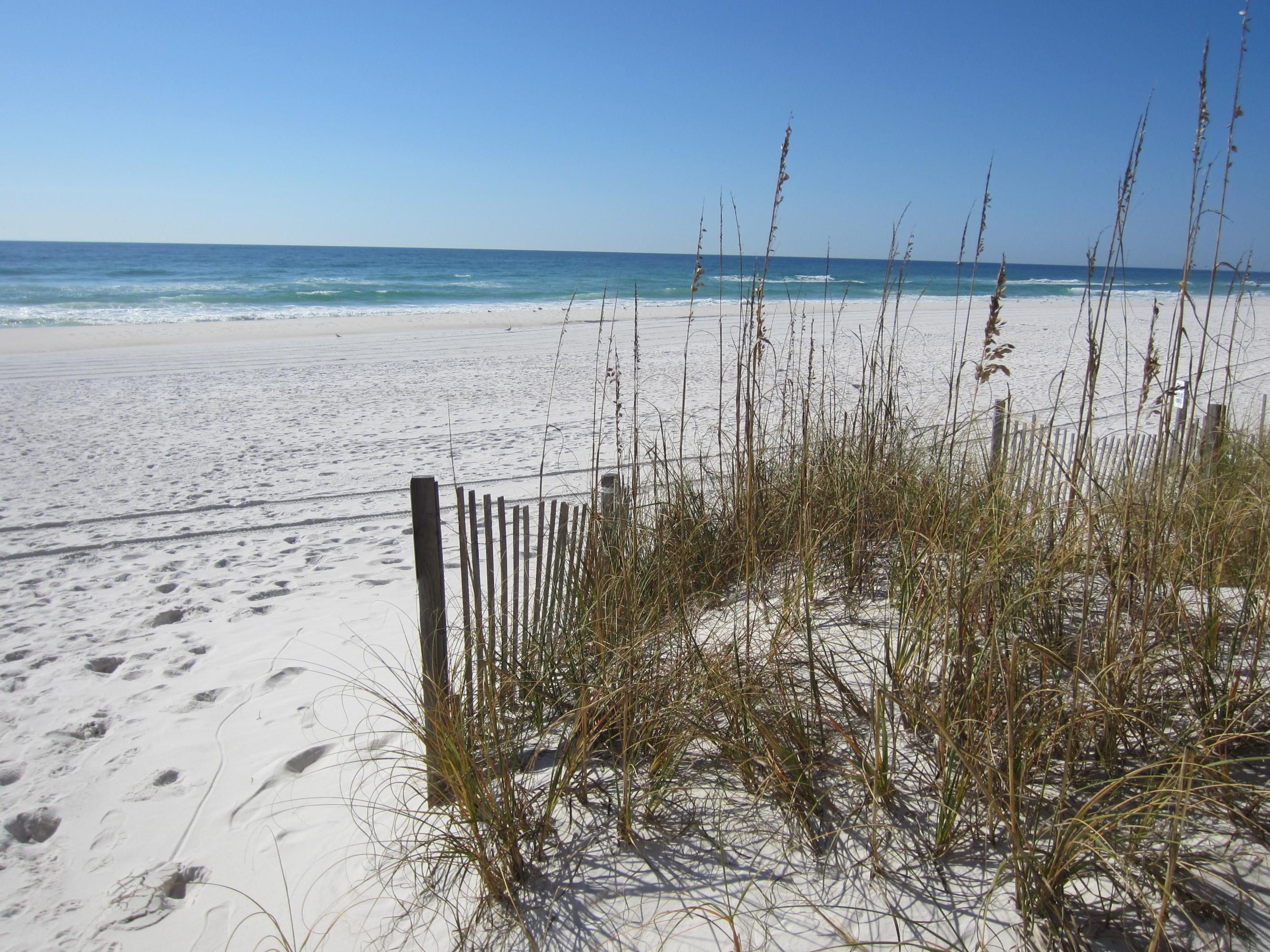 ST MARTIN BEACHWALK PH 3 - Residential