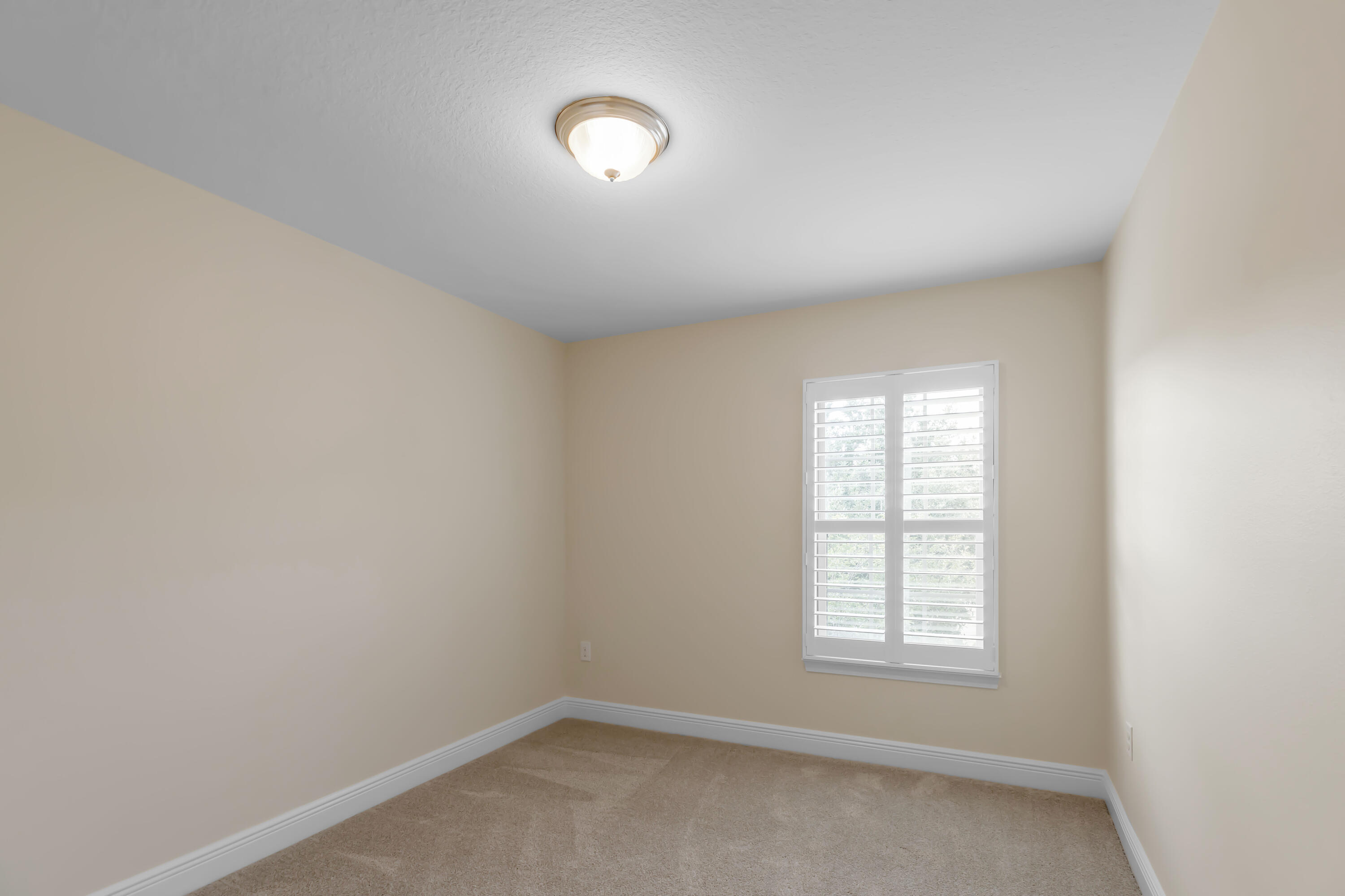 RESERVE POINTE - Residential