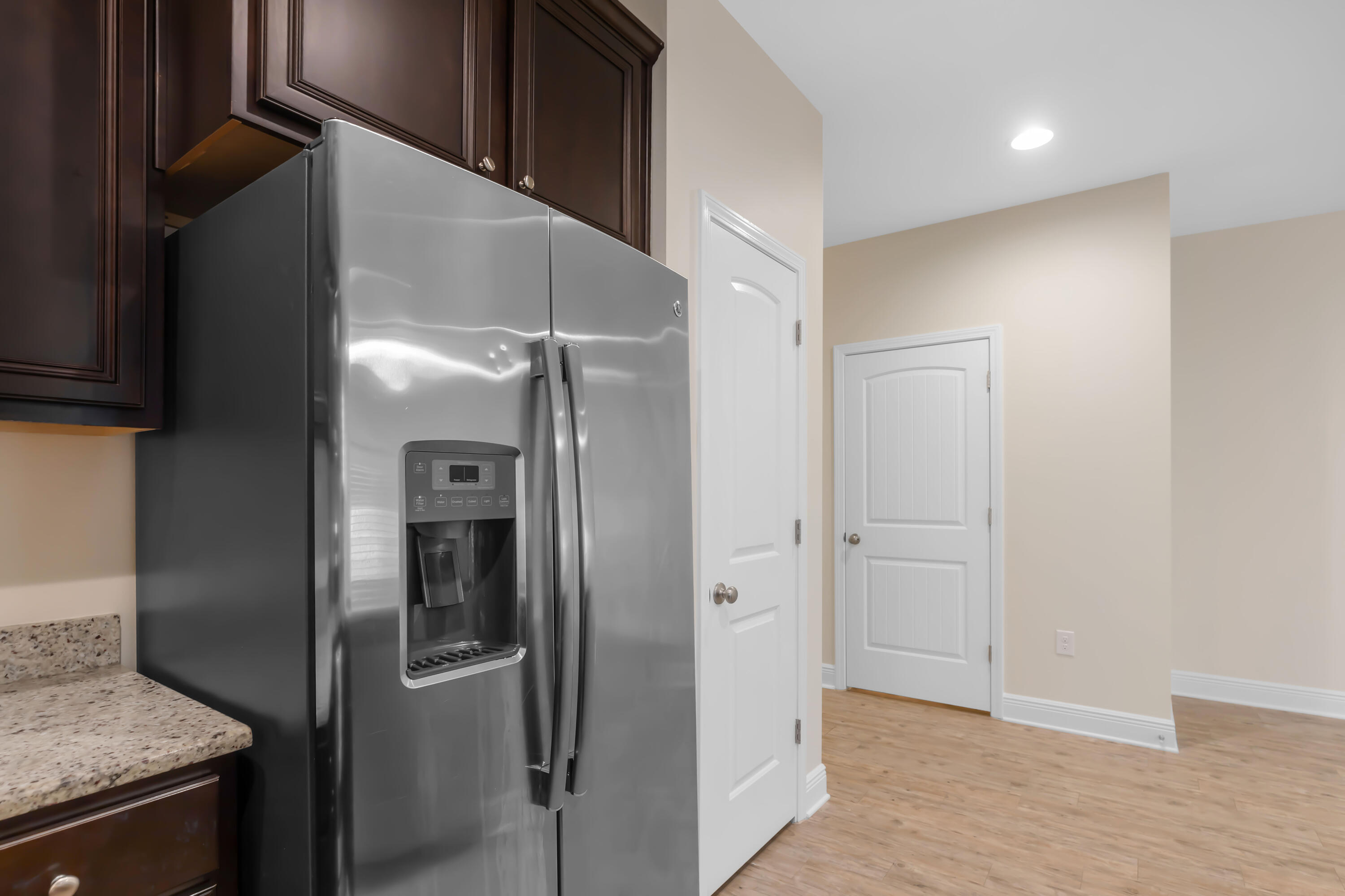 RESERVE POINTE - Residential