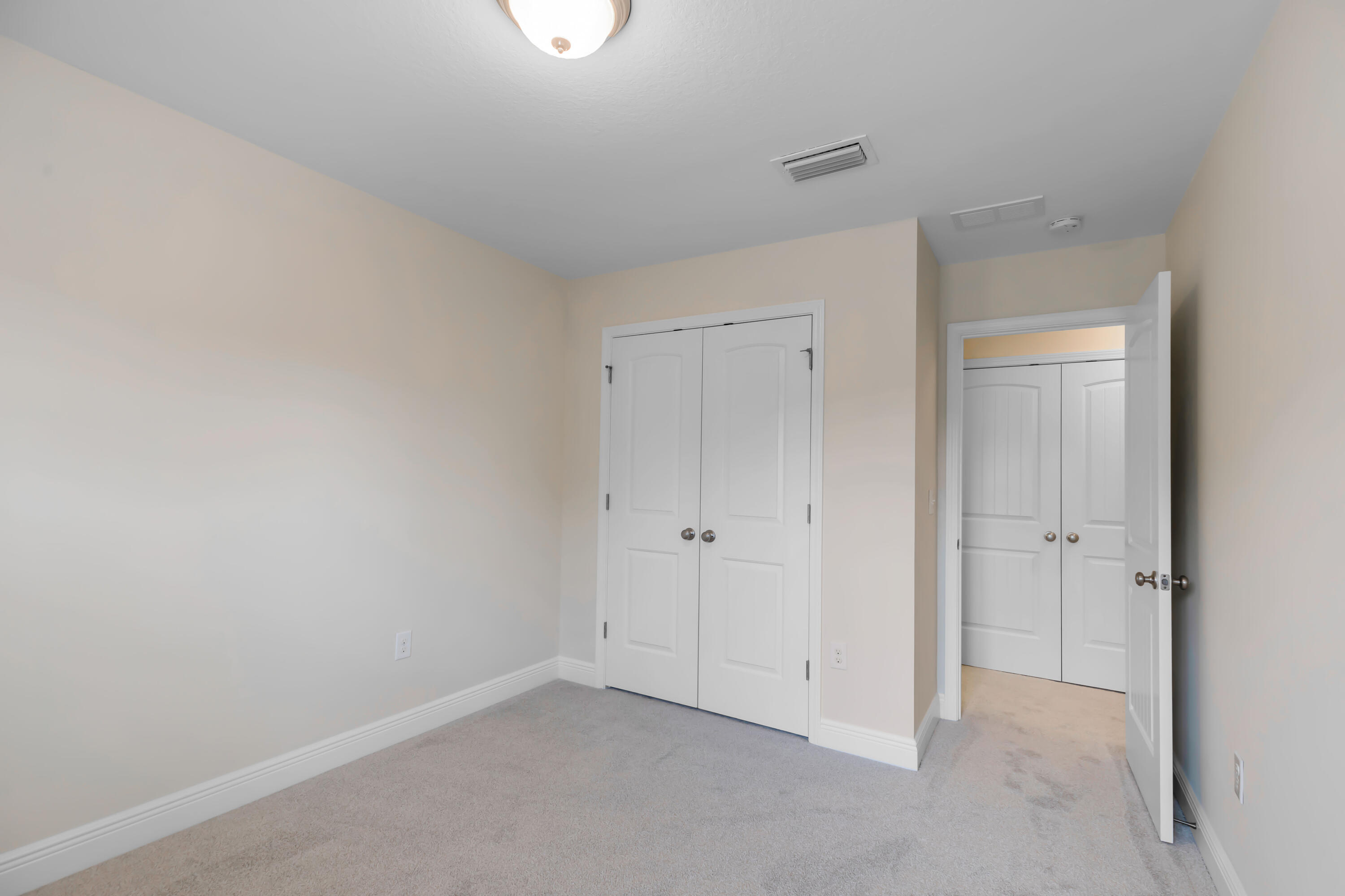 RESERVE POINTE - Residential