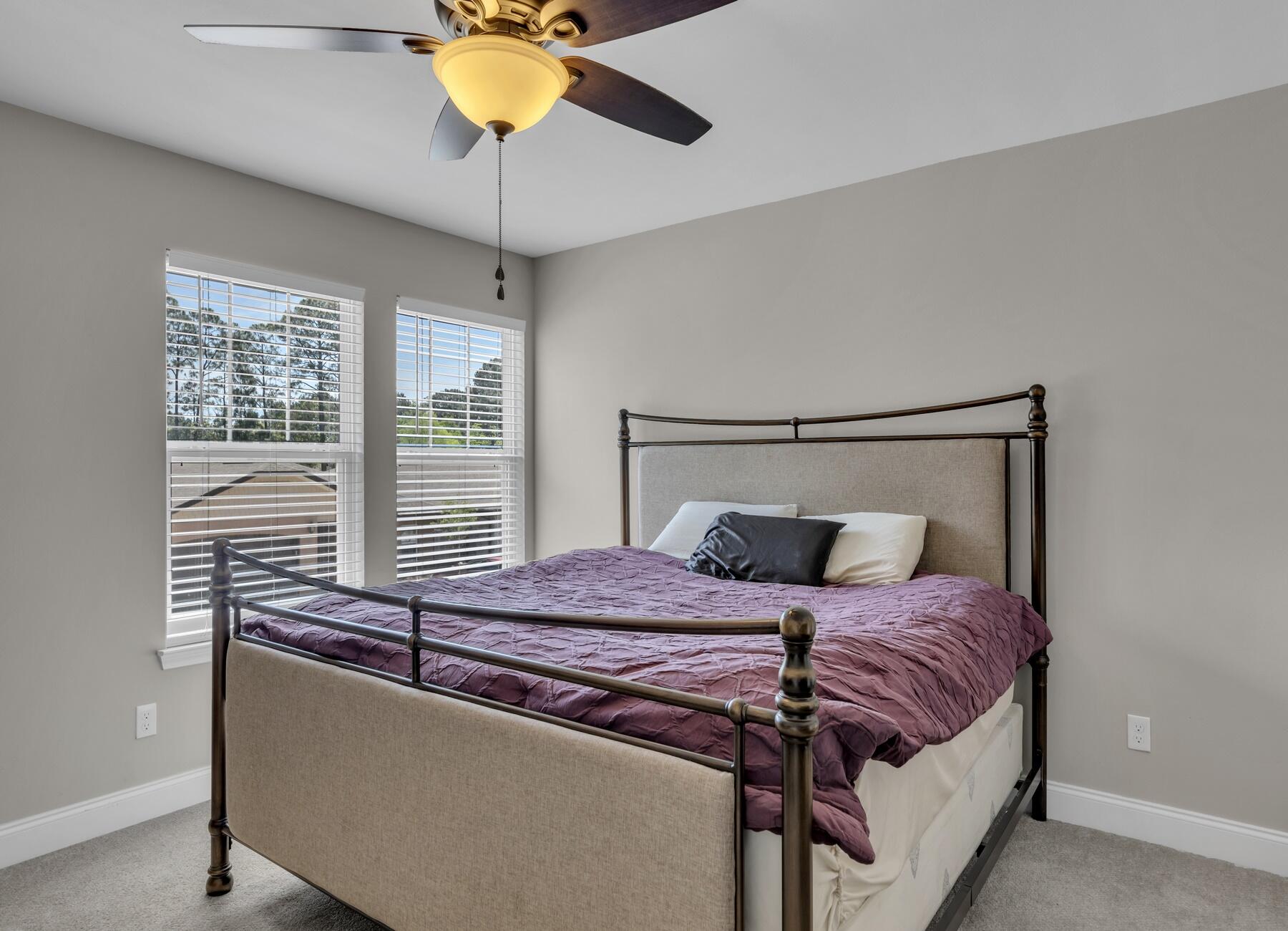 Vieux Carre' - Residential Lease
