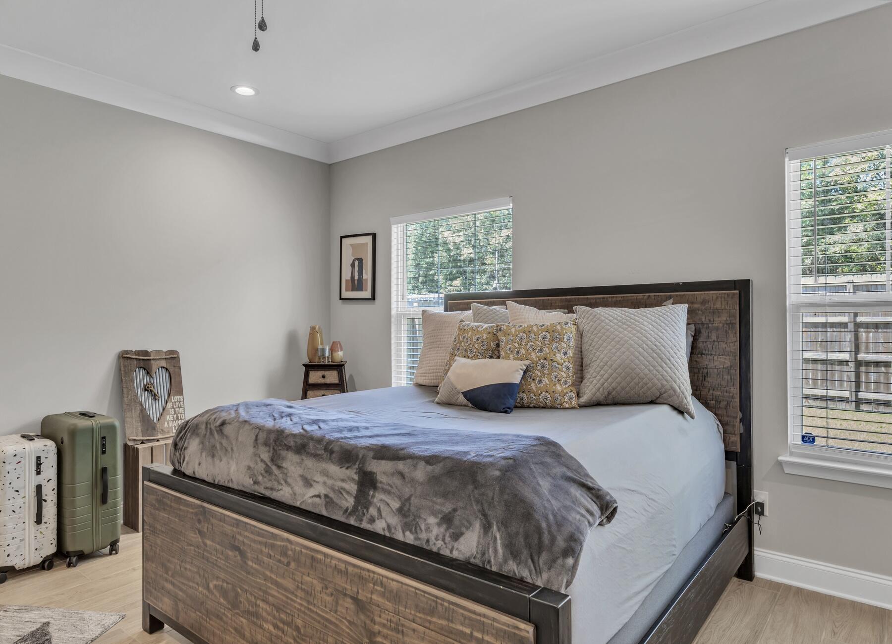 Vieux Carre' - Residential Lease