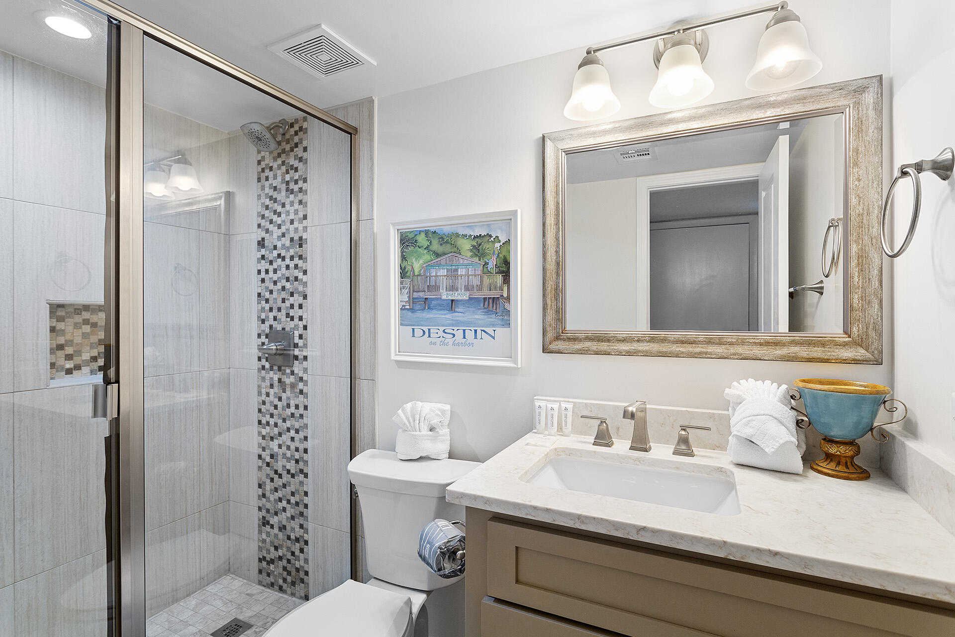 MAINSAIL CONDO PH 1 - Residential