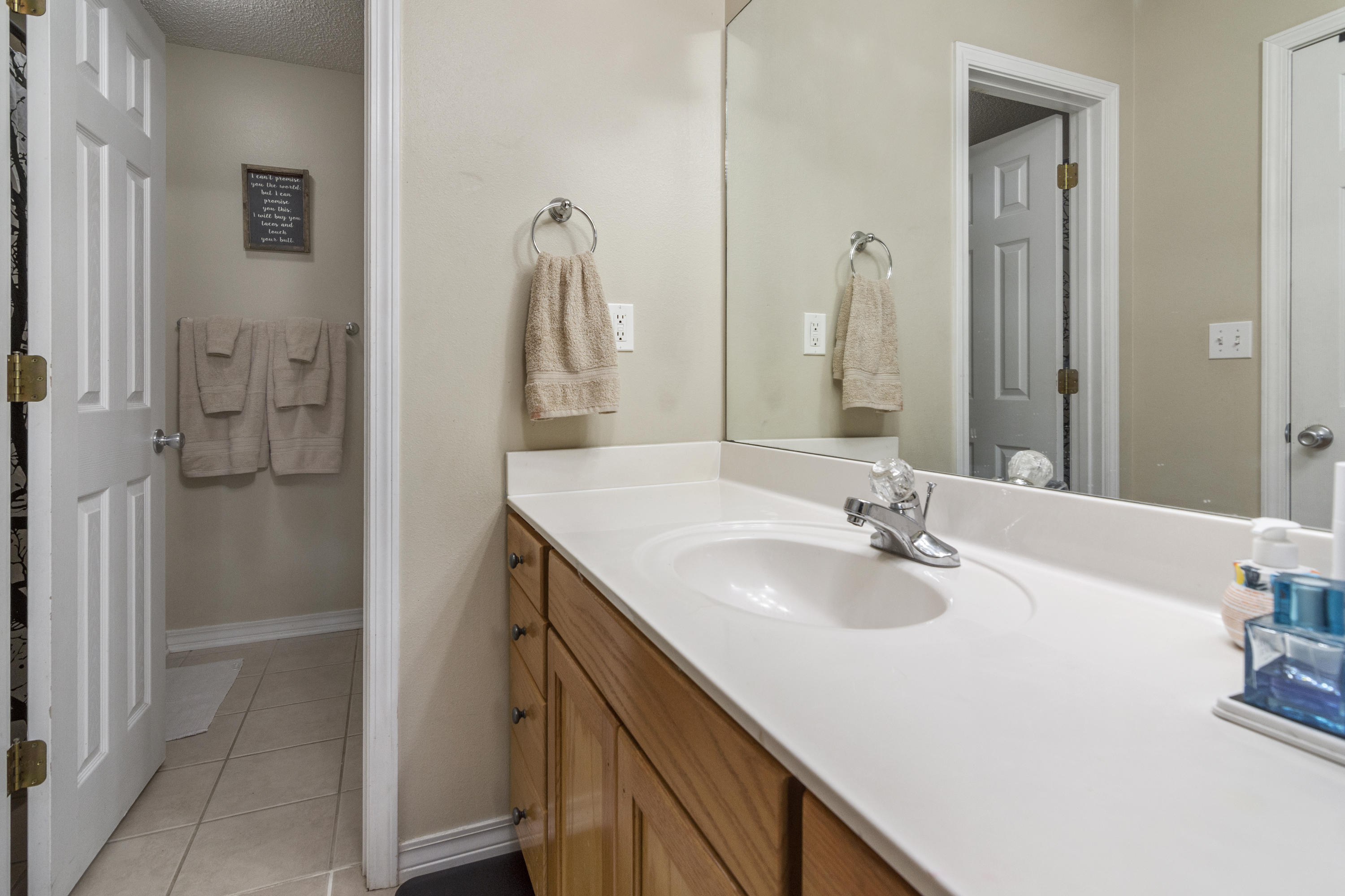 AUBURN ACRES - Residential