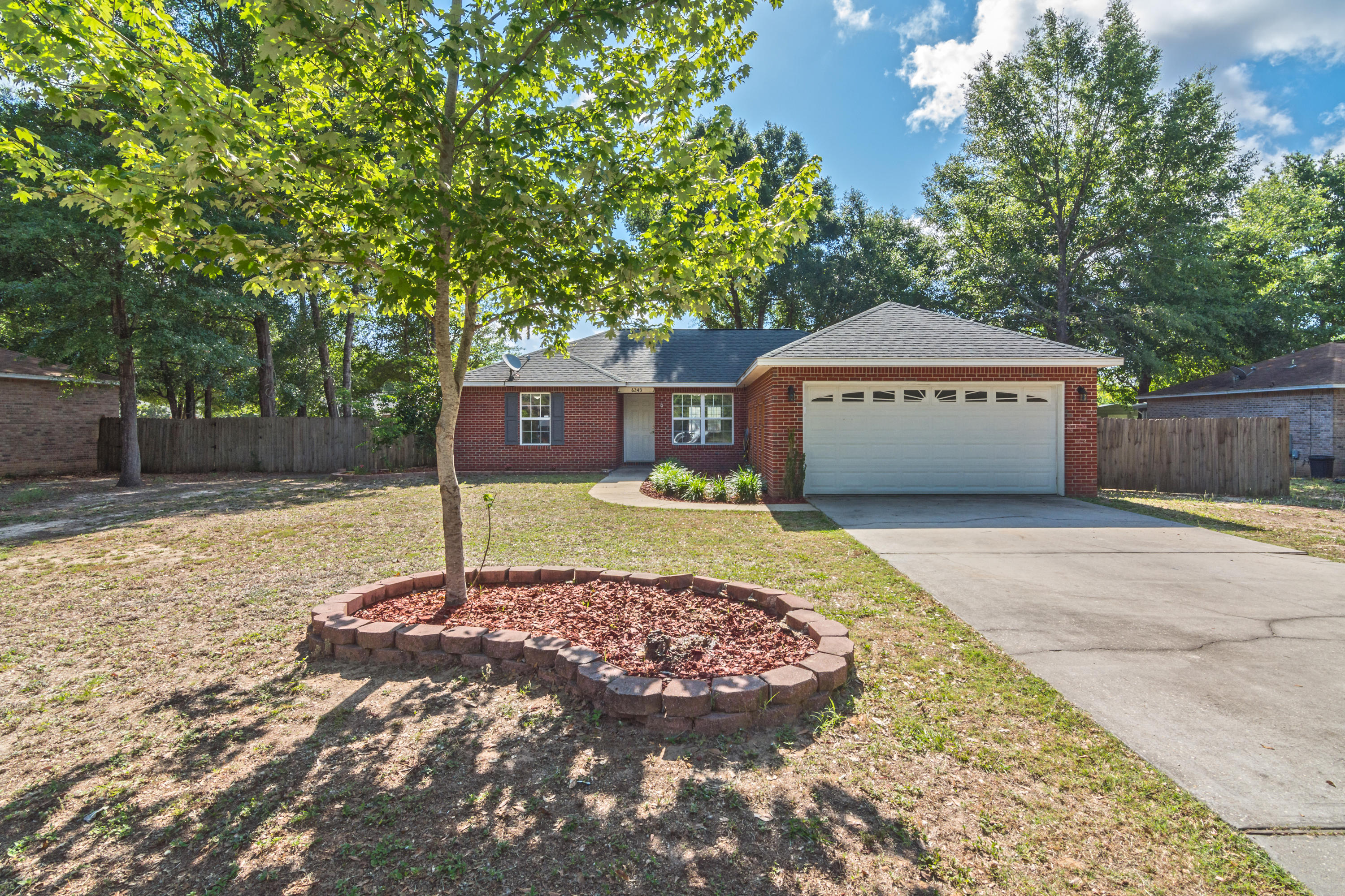 AUBURN ACRES - Residential